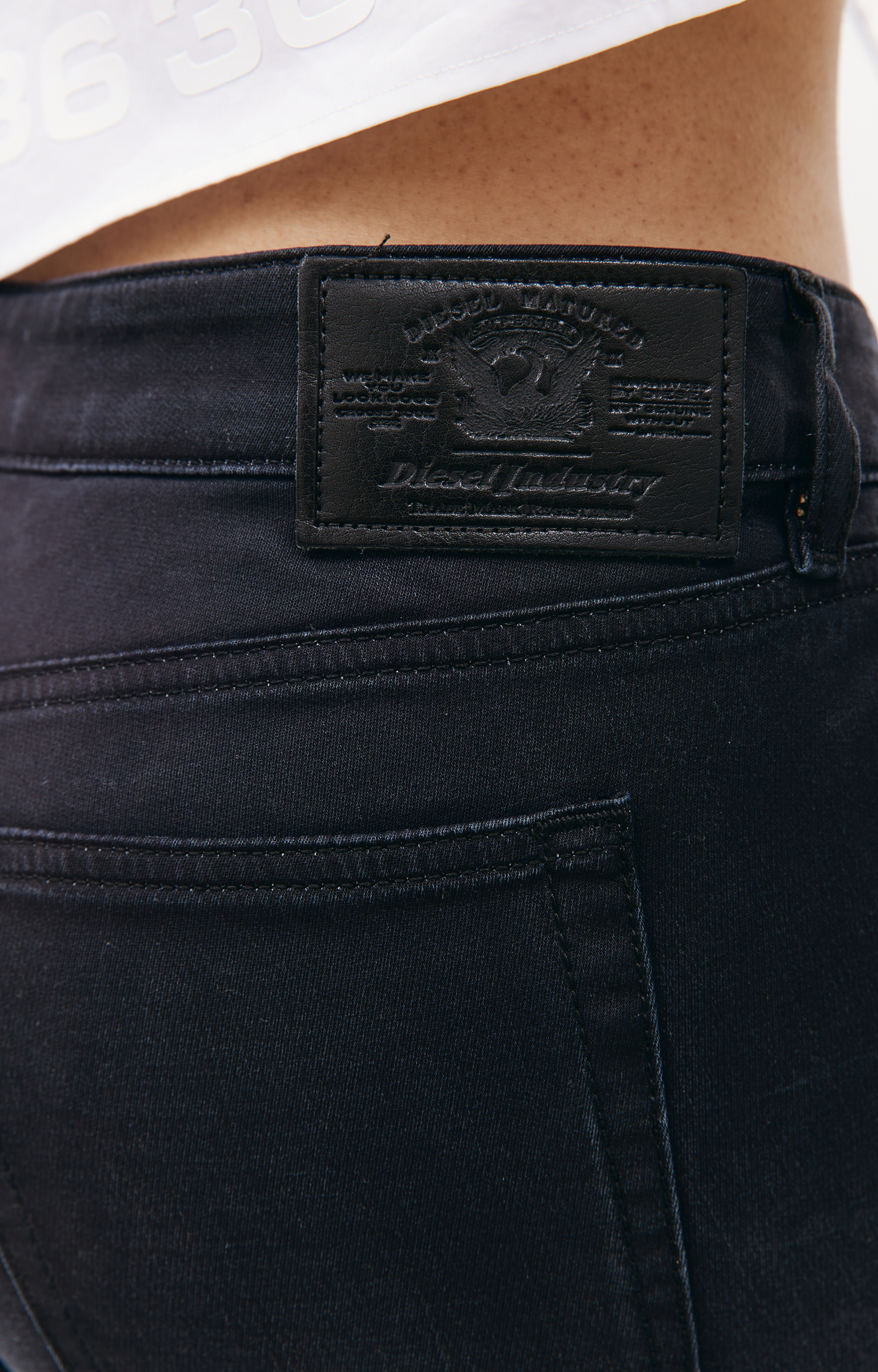 Diesel Зауженные джинсы 1994