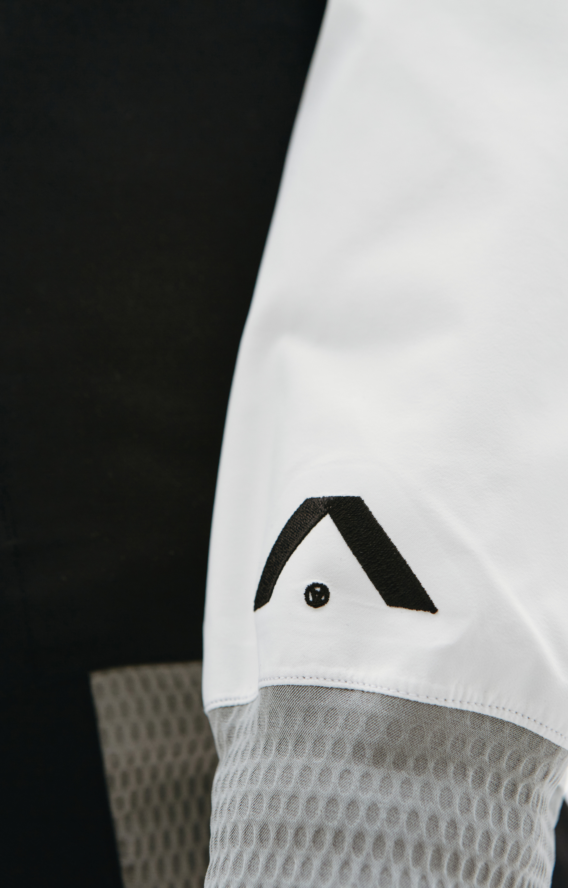 Acronym Комбинированная куртка с нашивкой