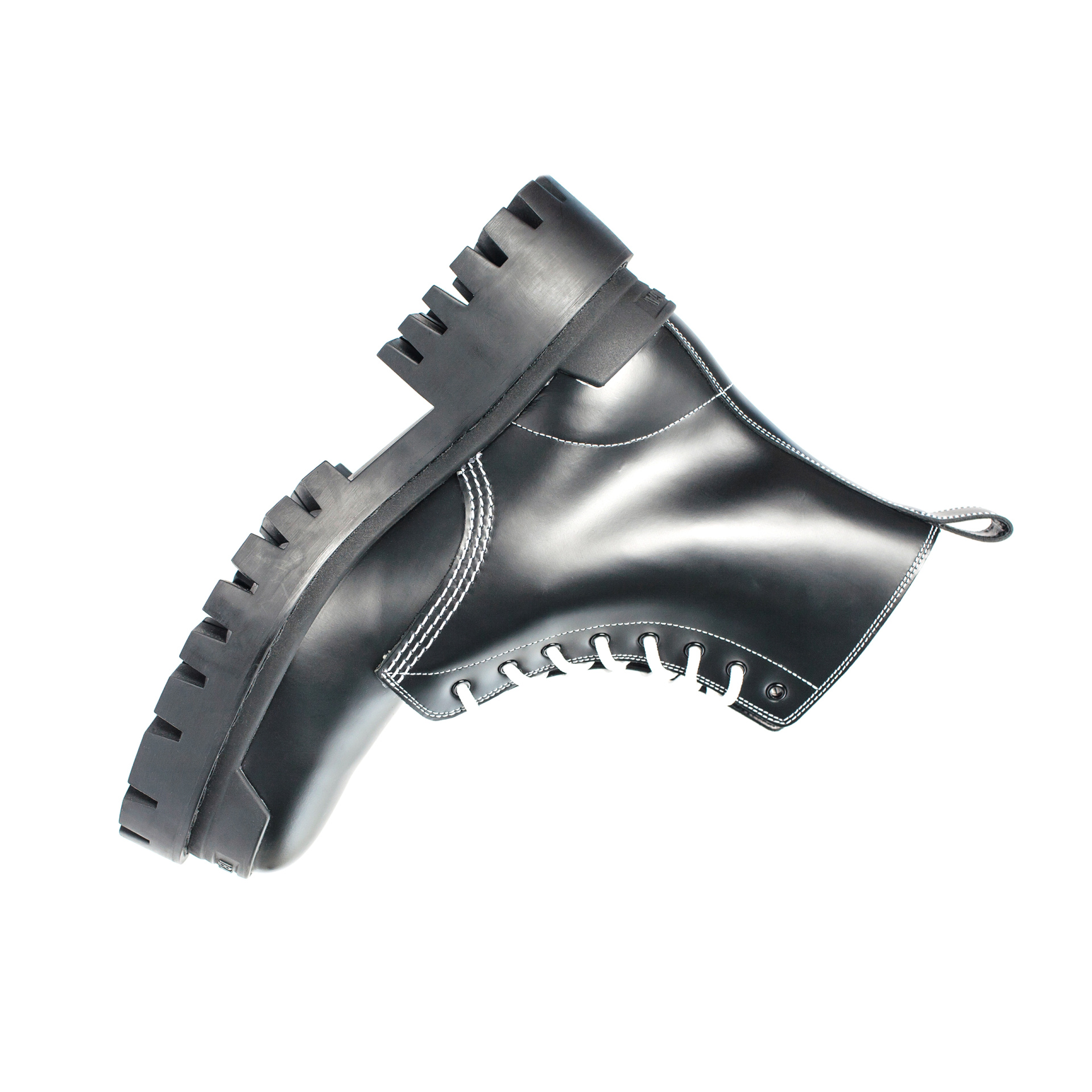 Balenciaga Кожаные ботинки Strike с белыми шнурками