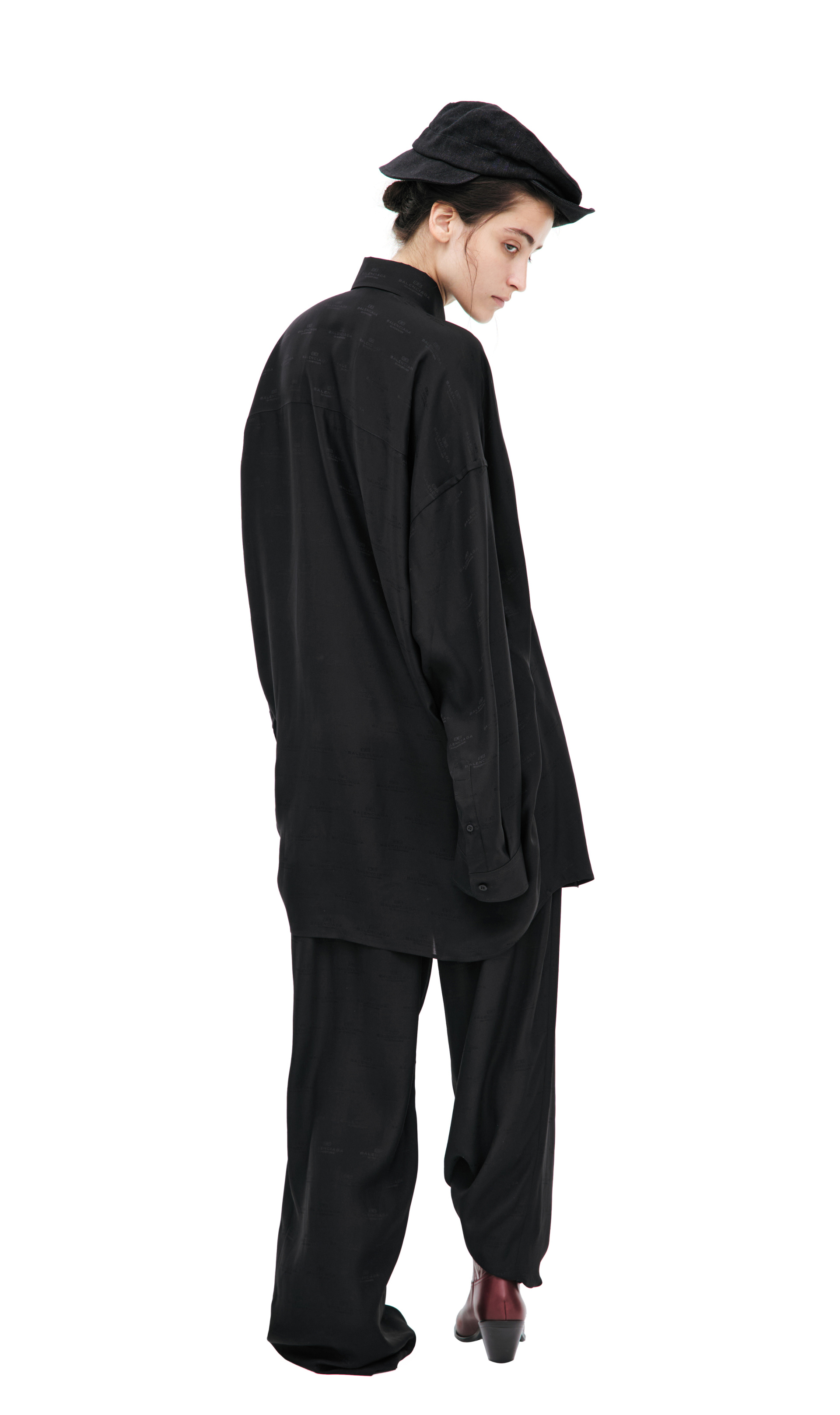 Balenciaga Блузка-773300/TRN07/1000 рубашка. вся в мелких лого, черн