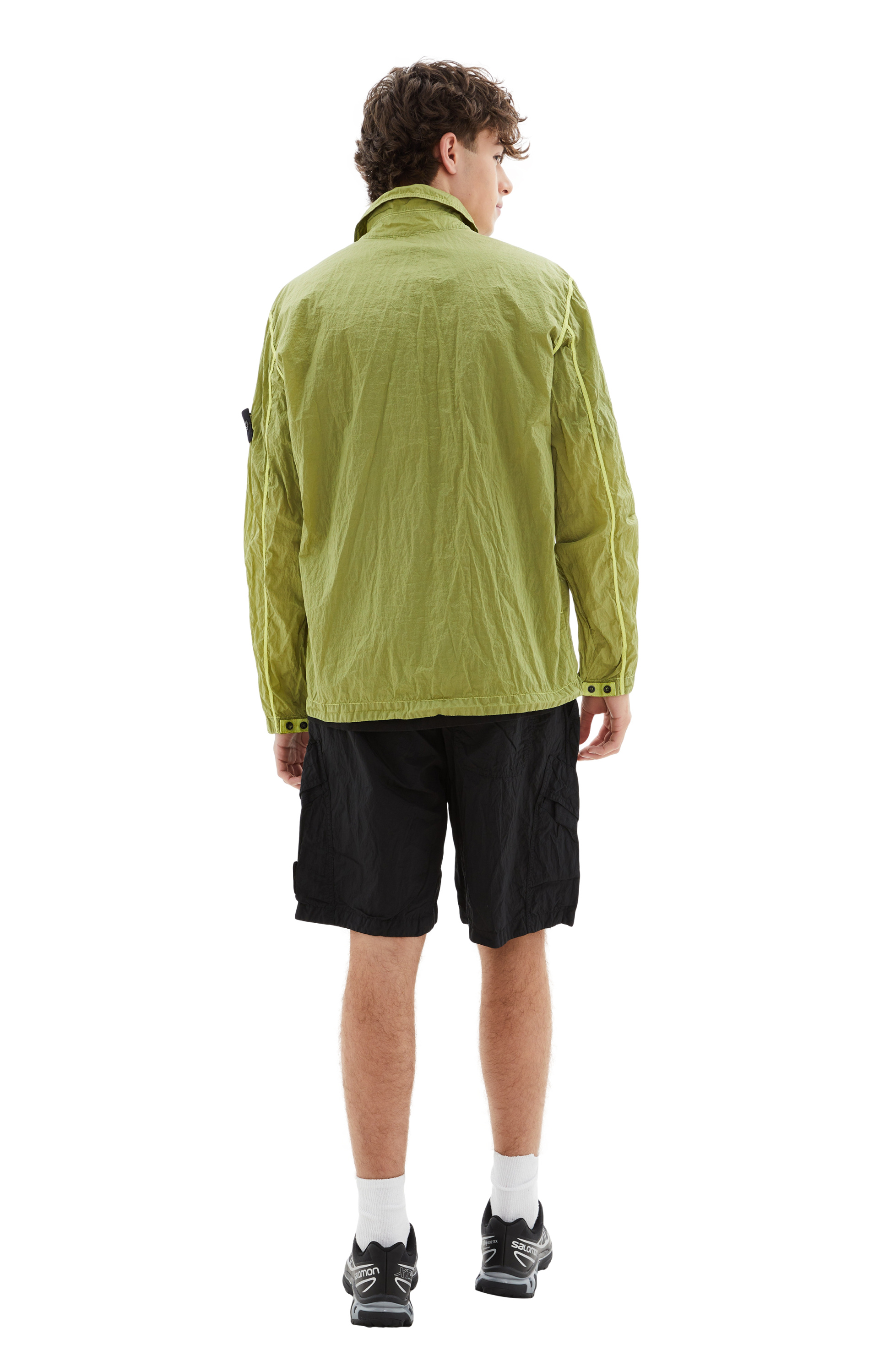 Stone Island Зеленая куртка с патчем