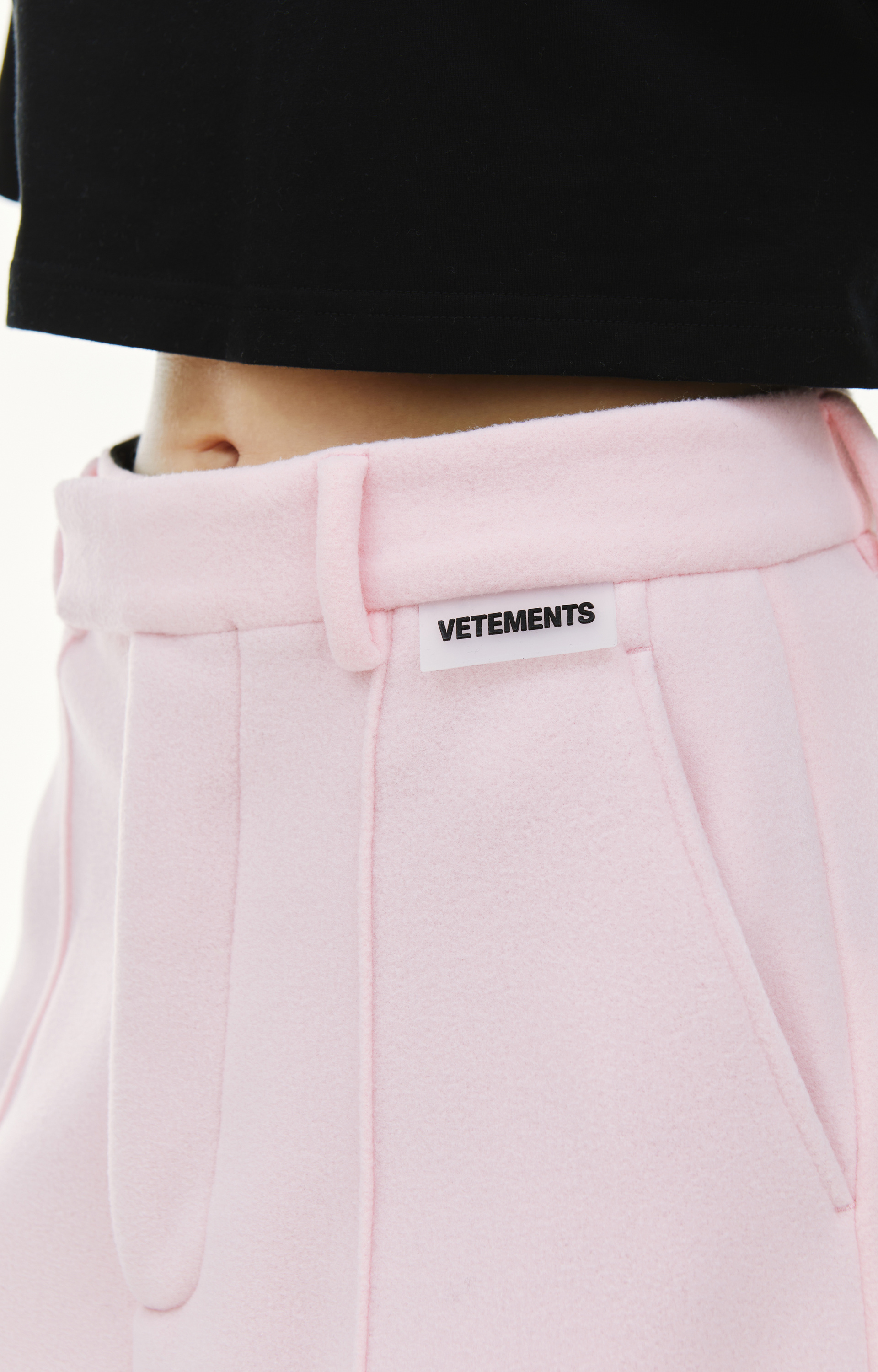 VETEMENTS Широкие брюки со стрелками