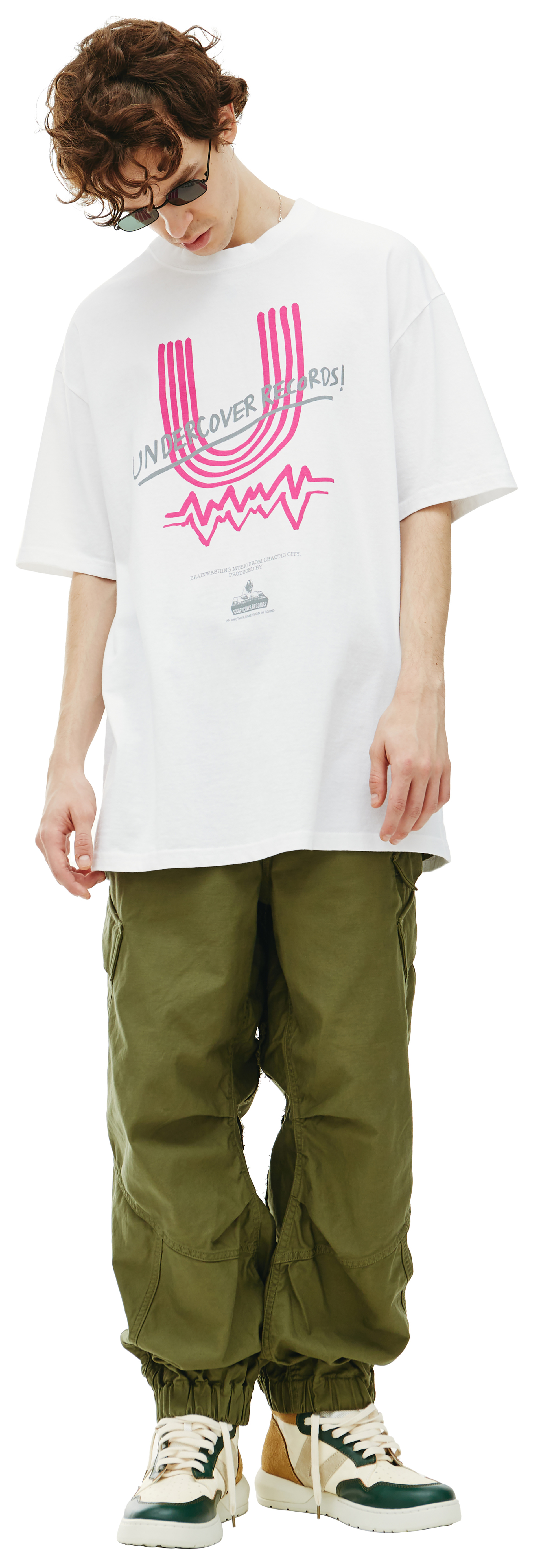 Undercover Белая футболка с принтом Undercover Records