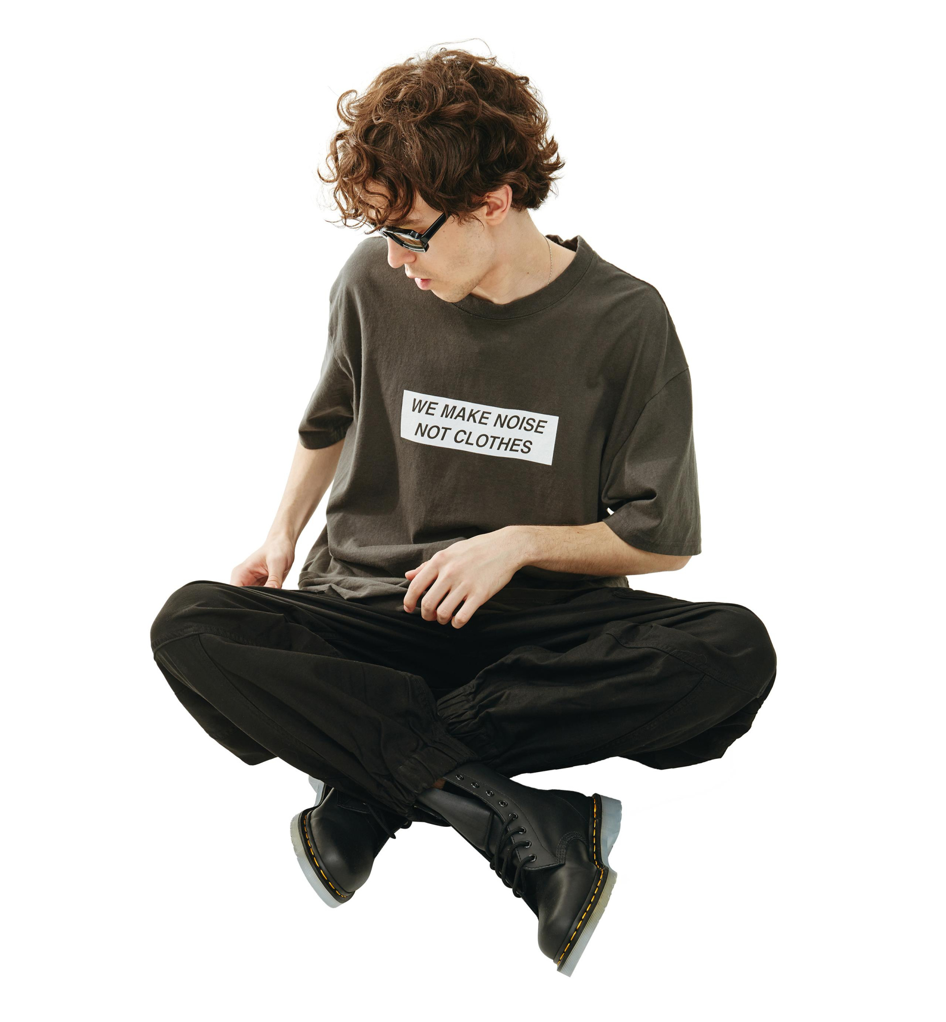 Undercover Серая футболка We Make Noise