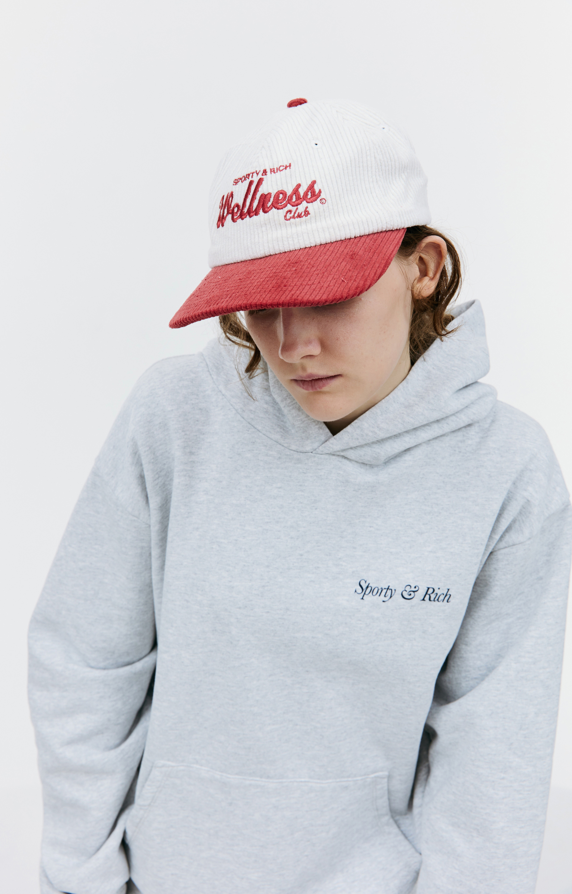 SPORTY & RICH Вельветовая кепка с вышивкой \'Wellness\'