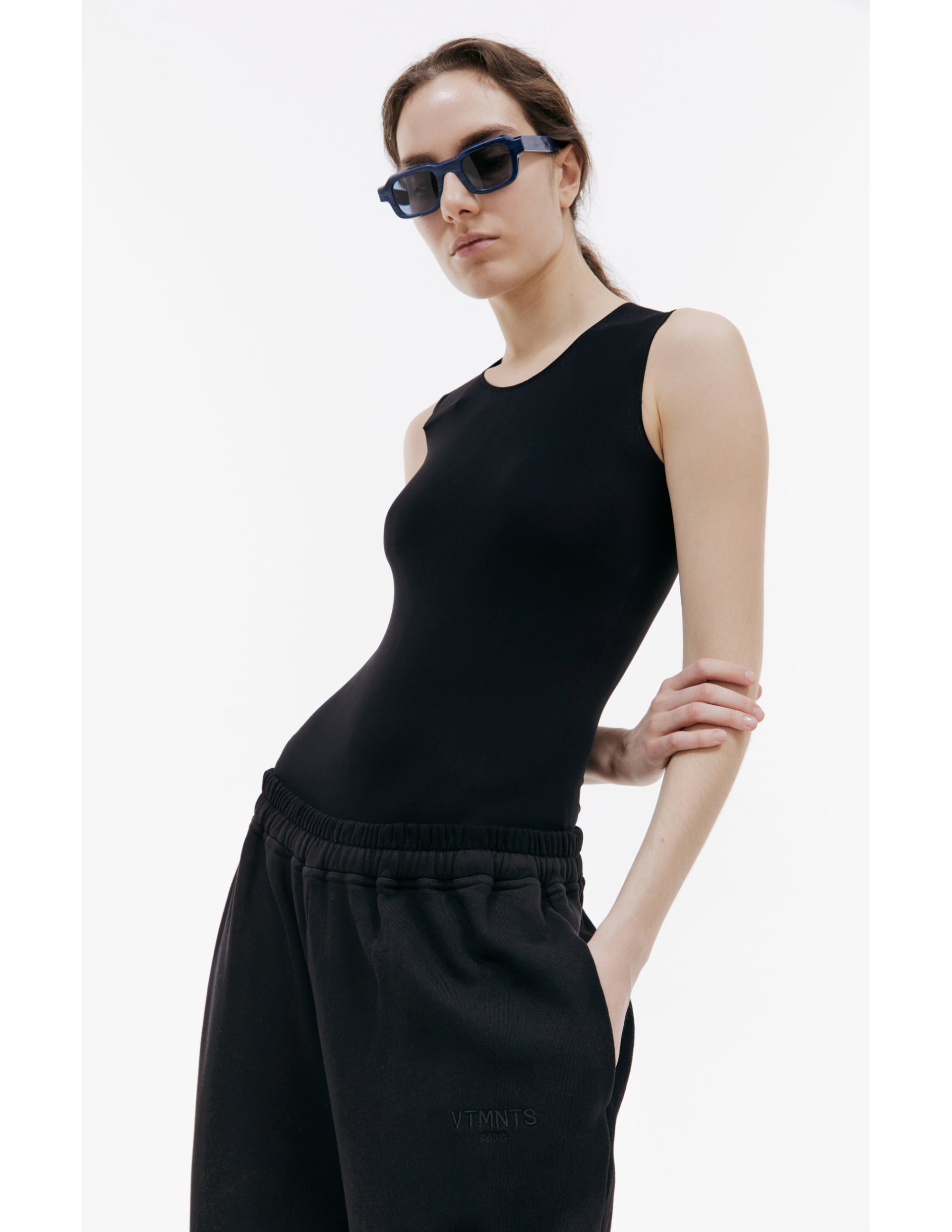 VTMNTS Широкие брюки с вышитым логотипом