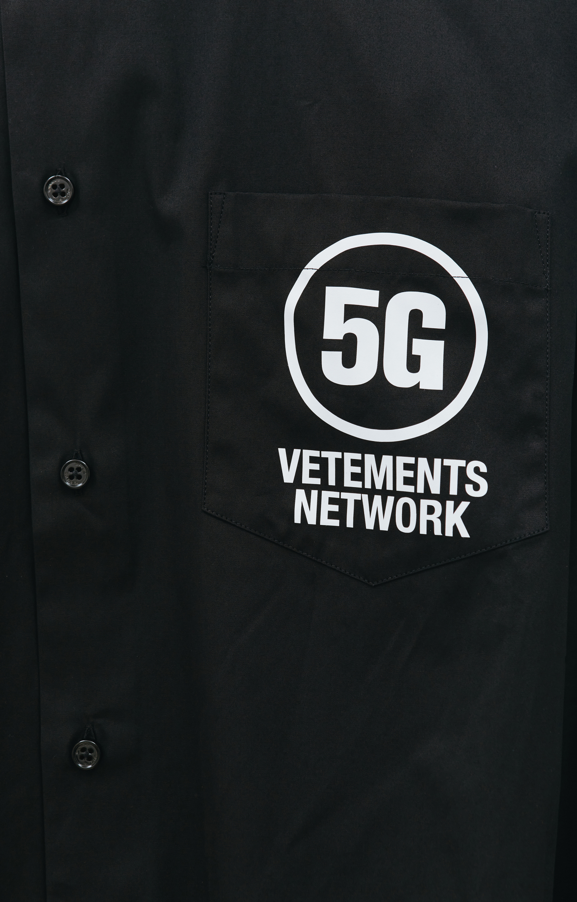 VETEMENTS Рубашка с контрастным принтом 5G