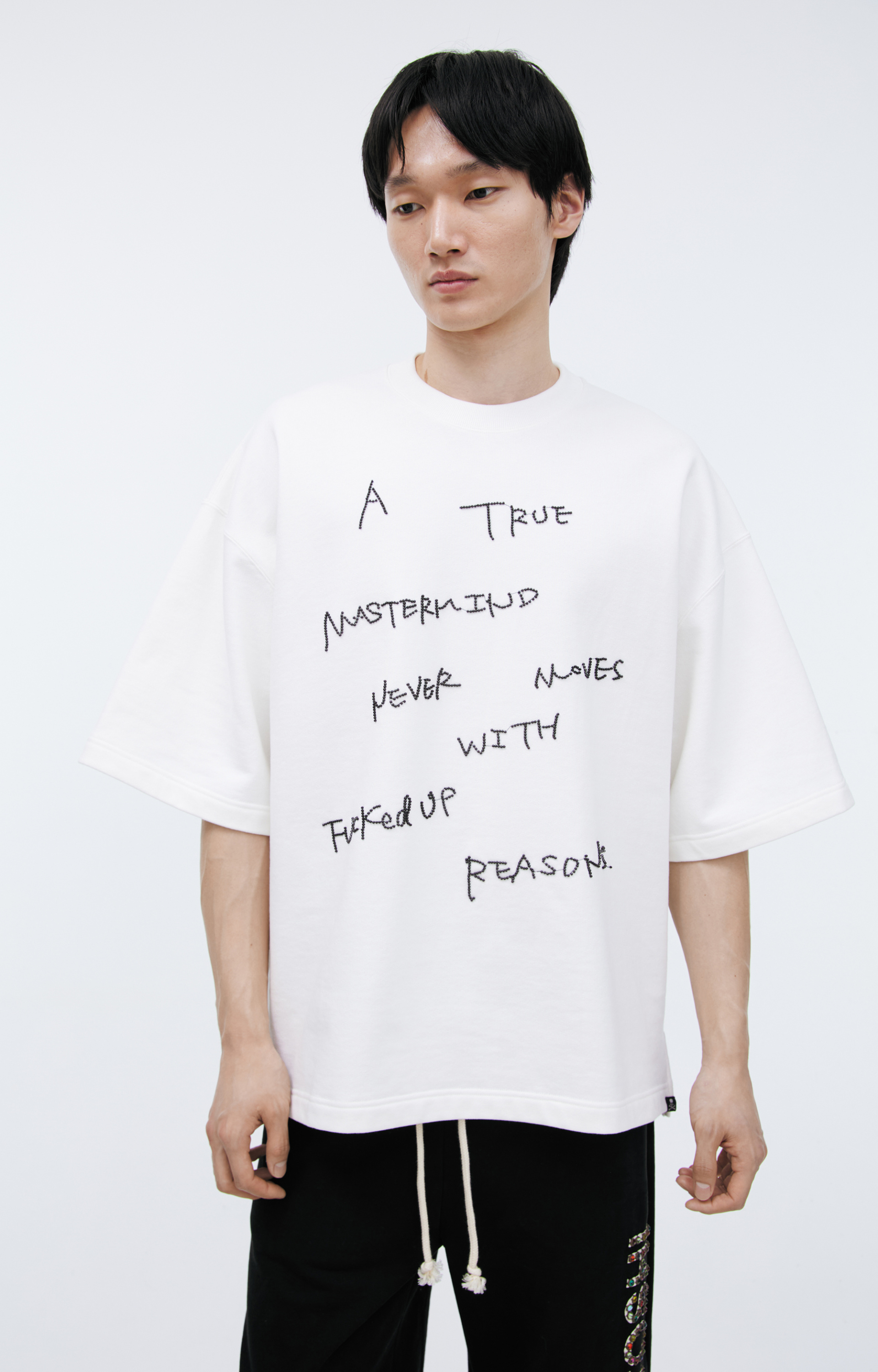 Mastermind WORLD Футболка с вышитым логотипом