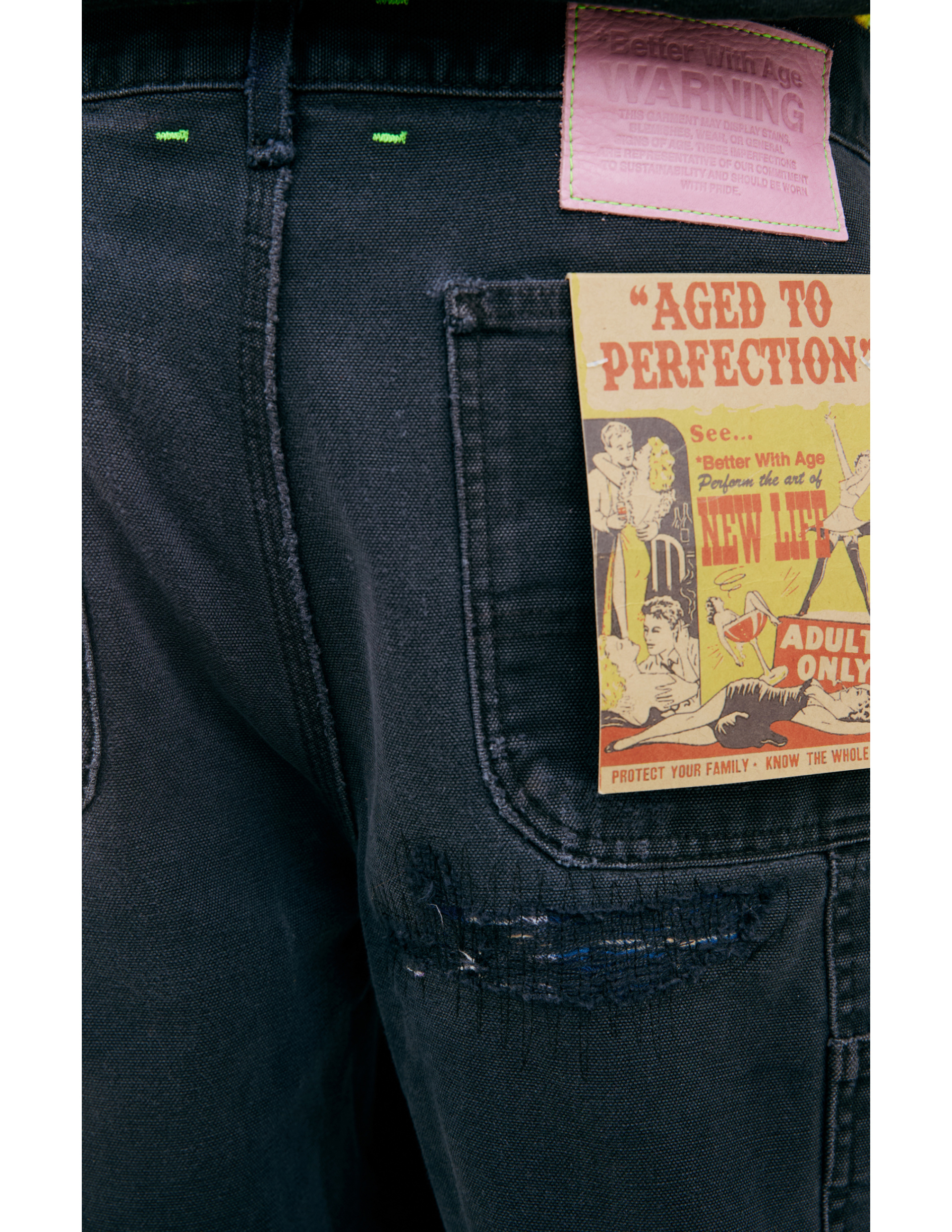 BETTER WITH AGE Черные джинсы с заплатками