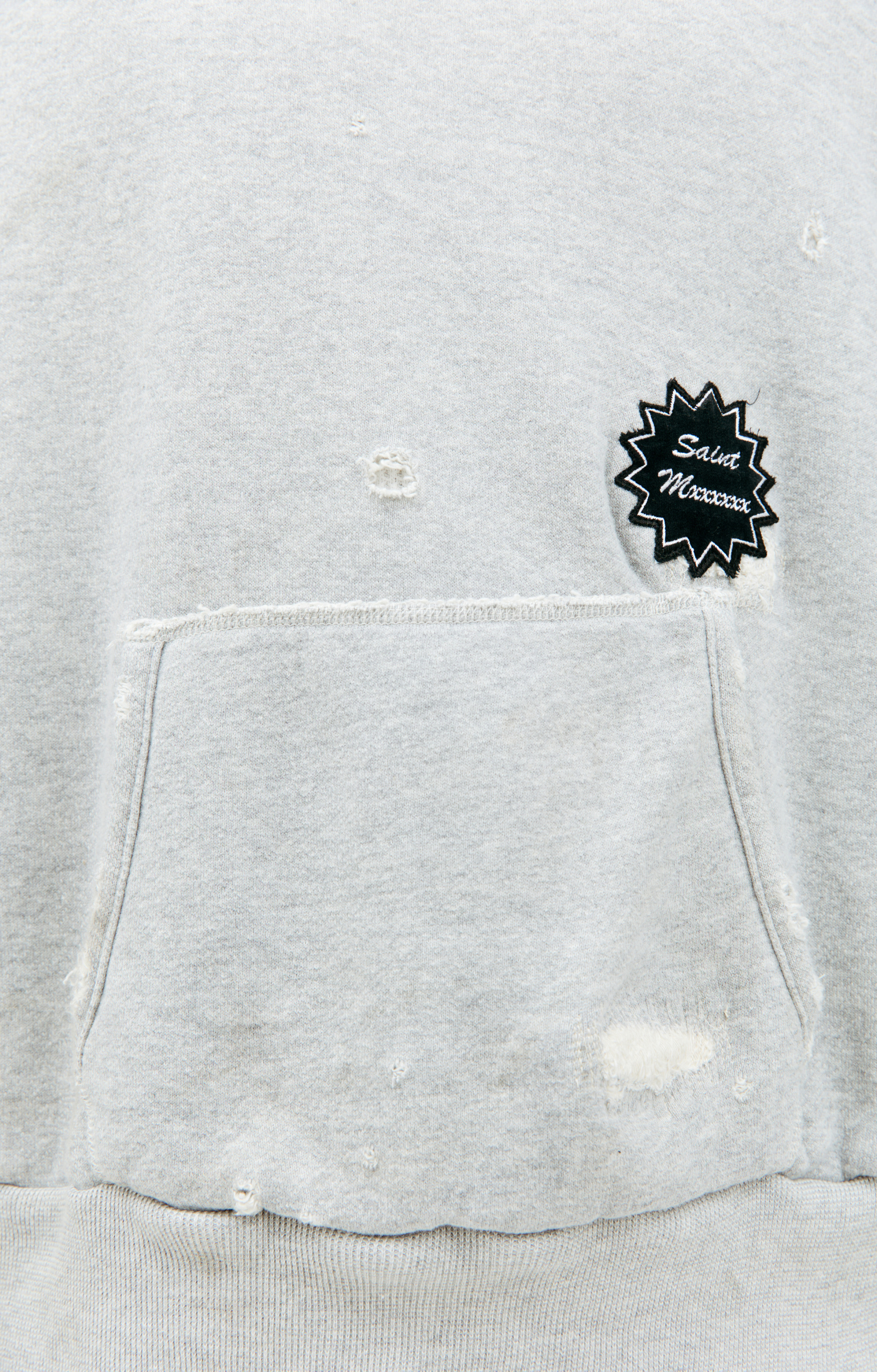 Saint Mxxxxxx Рваное худи с патчем