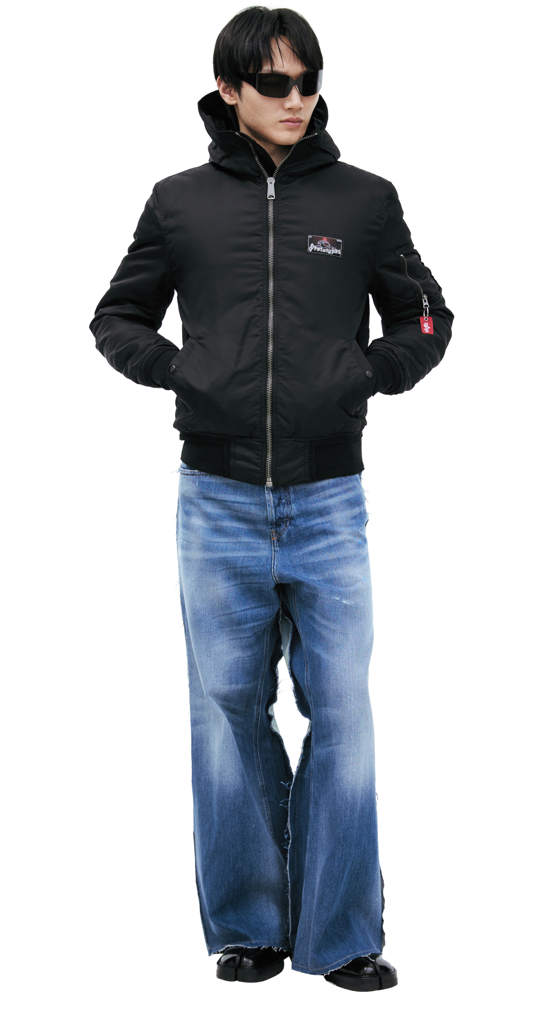 PROTOTYPES Бомбер