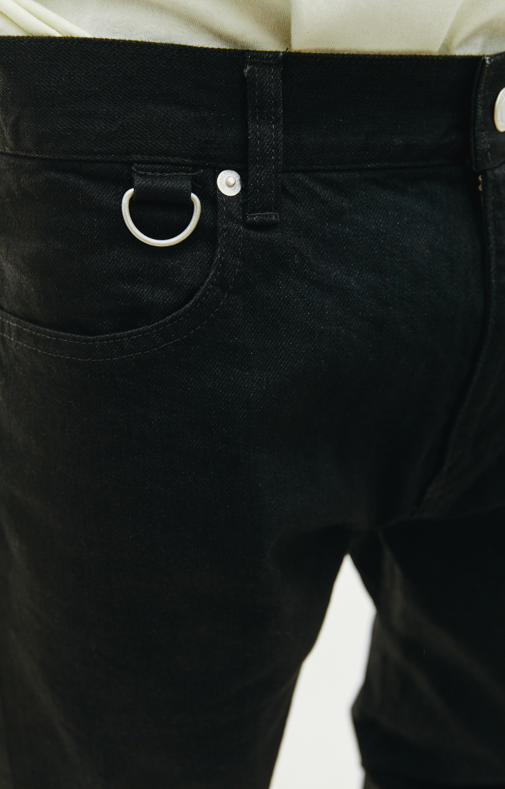 Undercover Джинсы с карманами на молниях