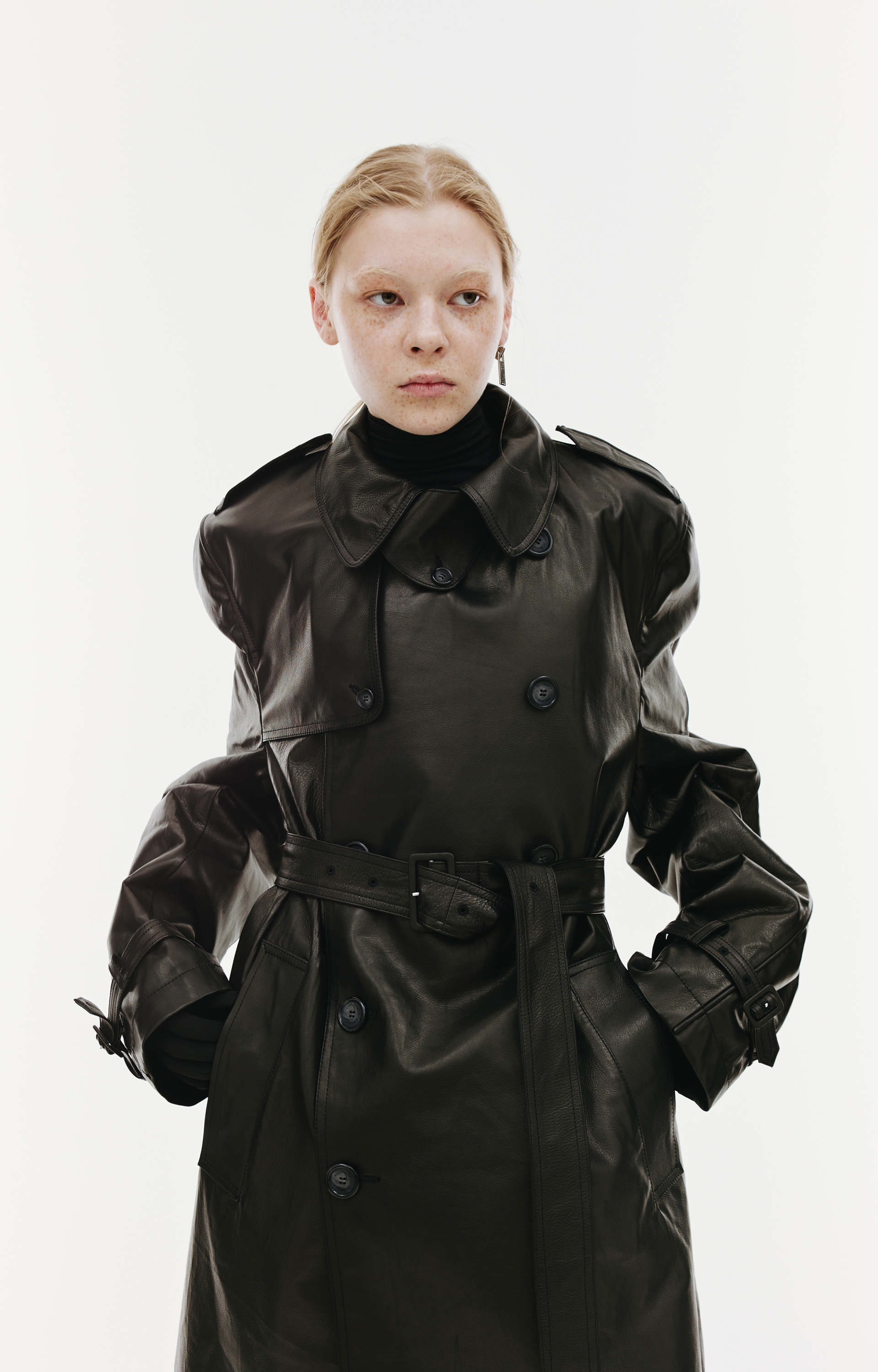 VTMNTS Кожаный тренч