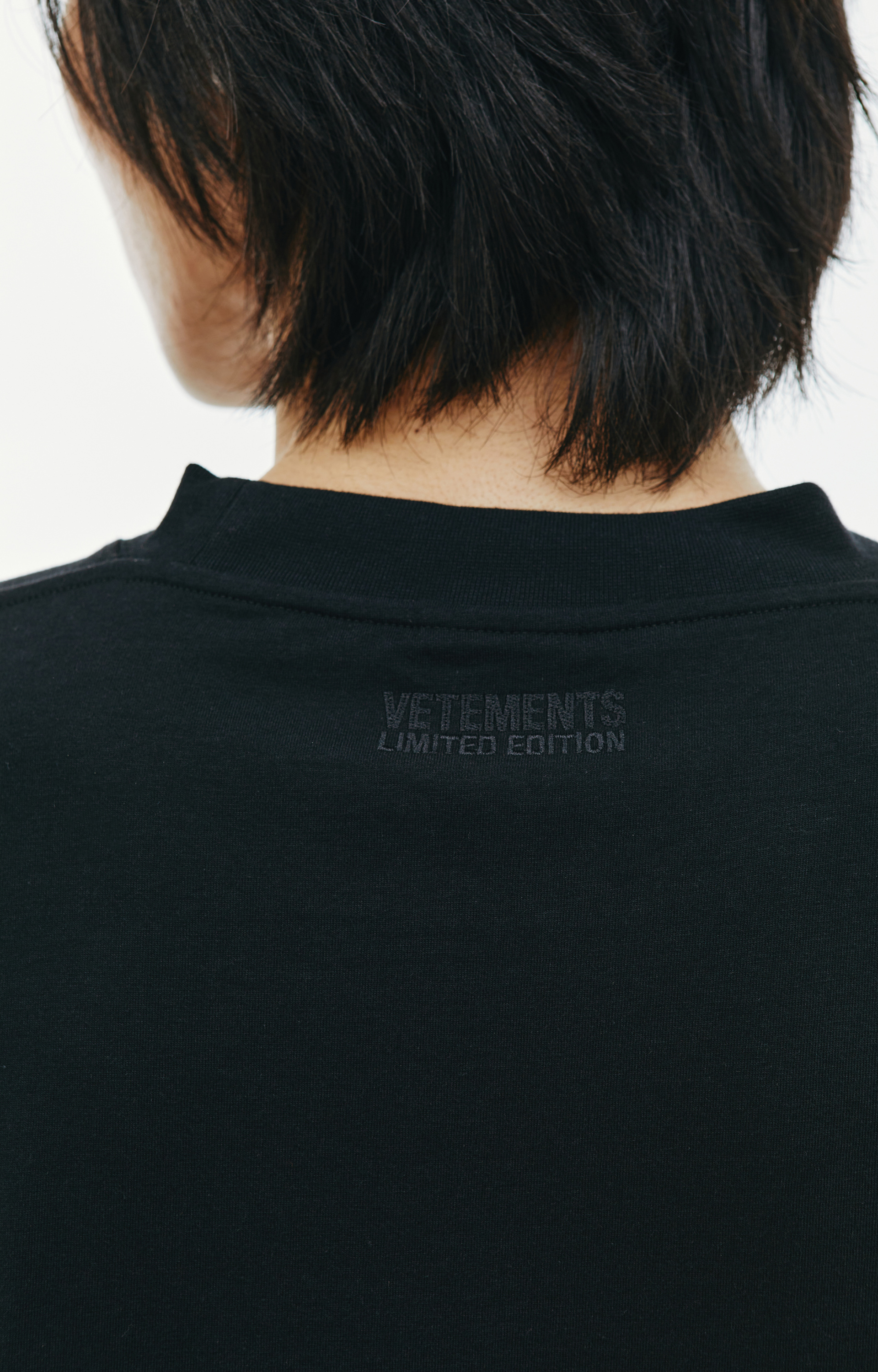 VETEMENTS Оверсайз футболка с вышивкой \'X-Large\'