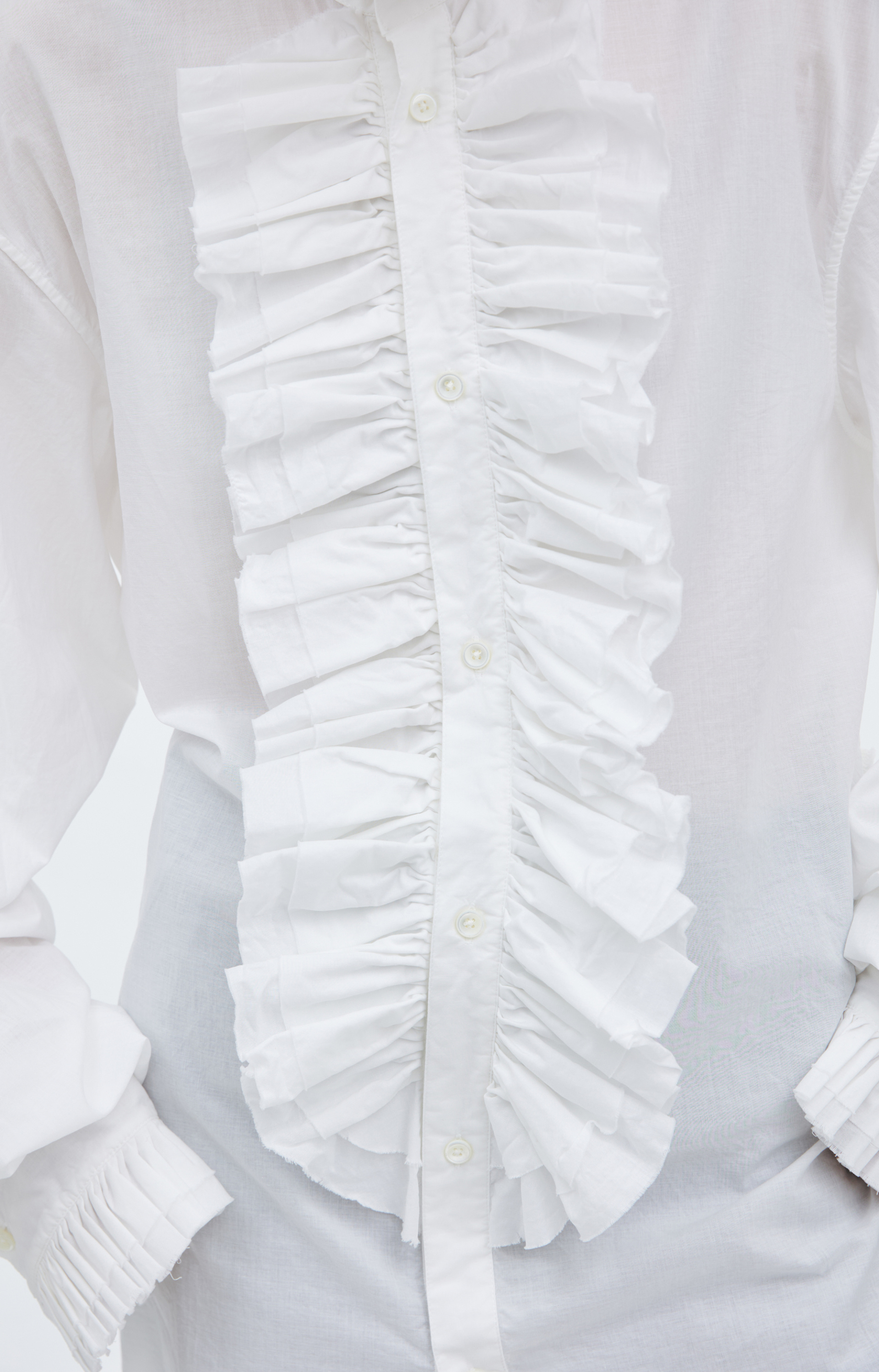Ann Demeulemeester Хлопковая рубашка с объемными оборками на манишке