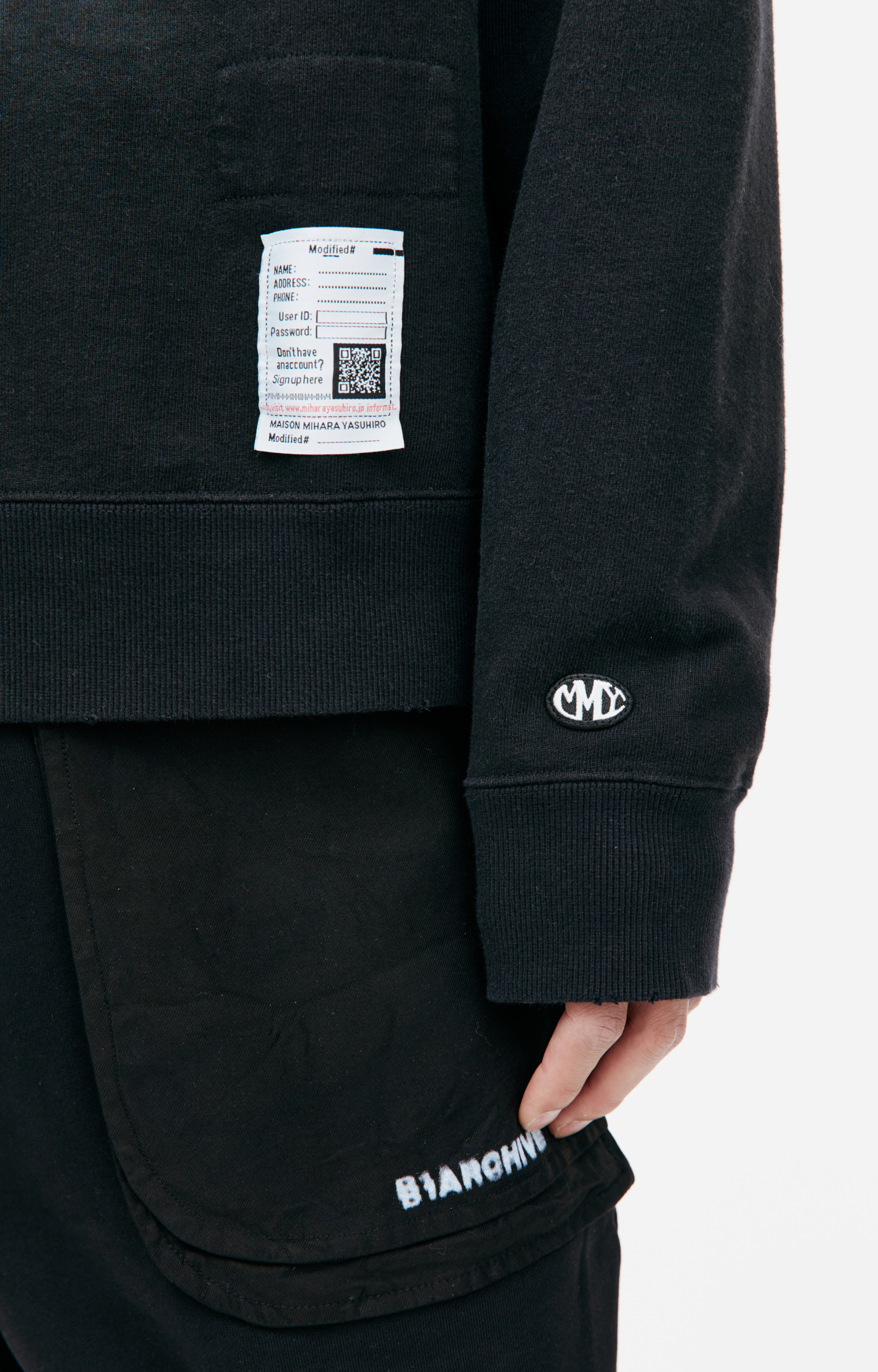 Maison Mihara Yasuhiro Черный свитшот с принтом