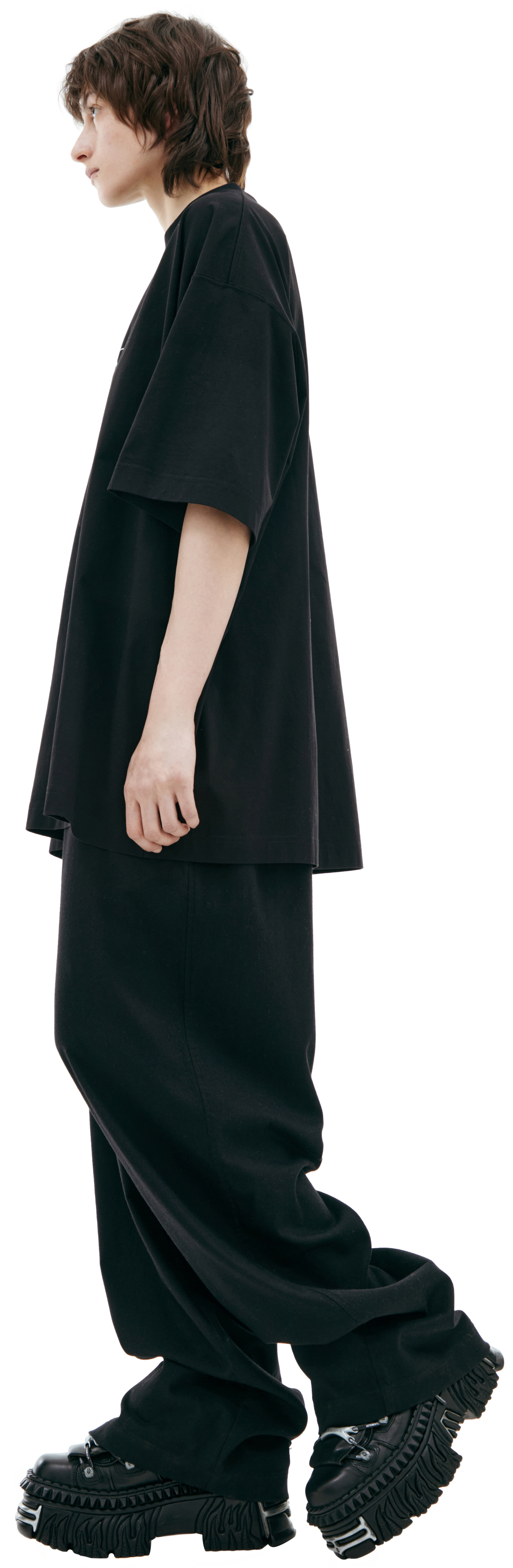 VETEMENTS Черная футболка с логотипом