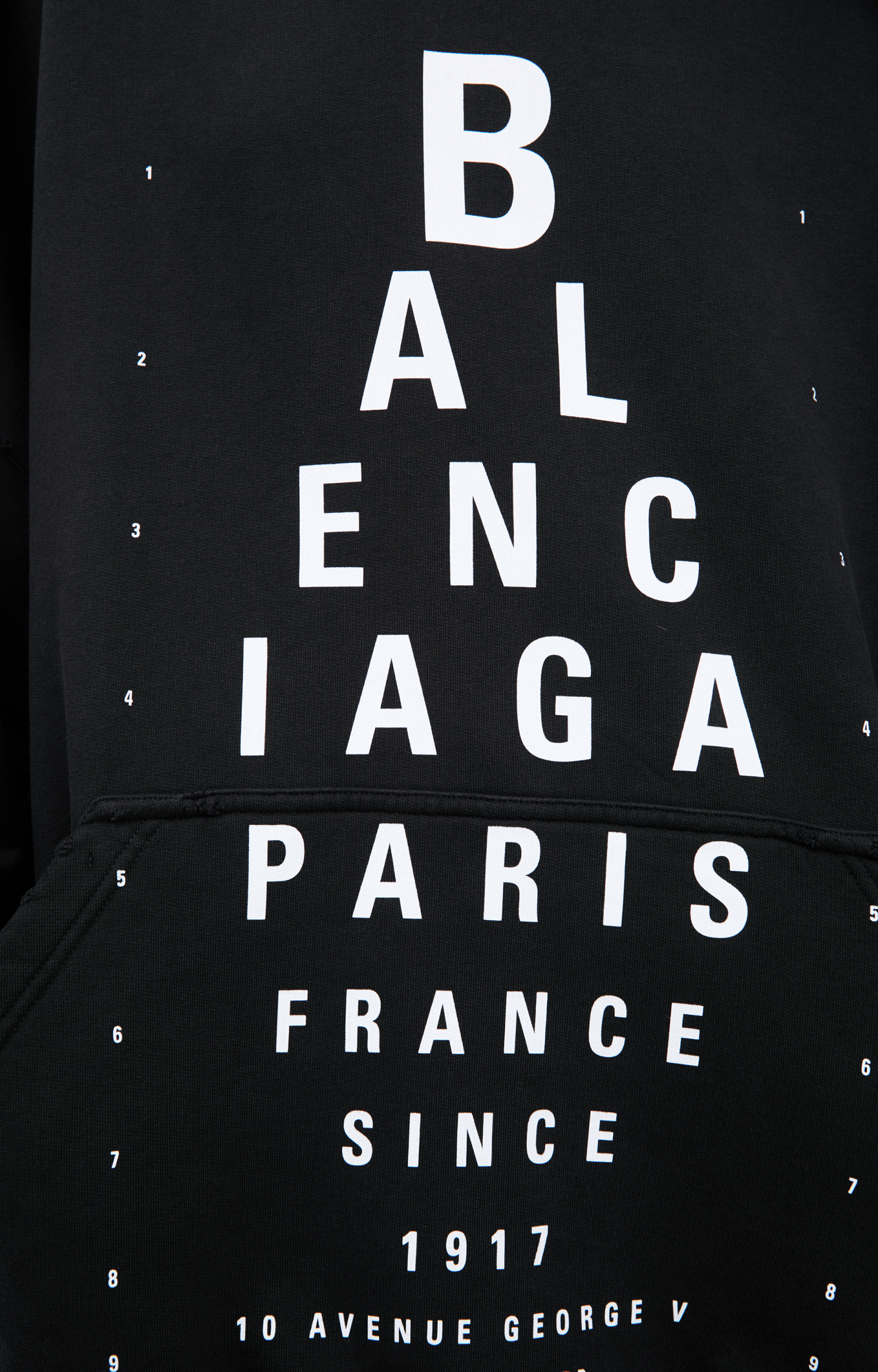 Balenciaga Худи-803265/TRVU7/9034 принт лого в стиле таблицы Сивцева. рваный, темно-серый