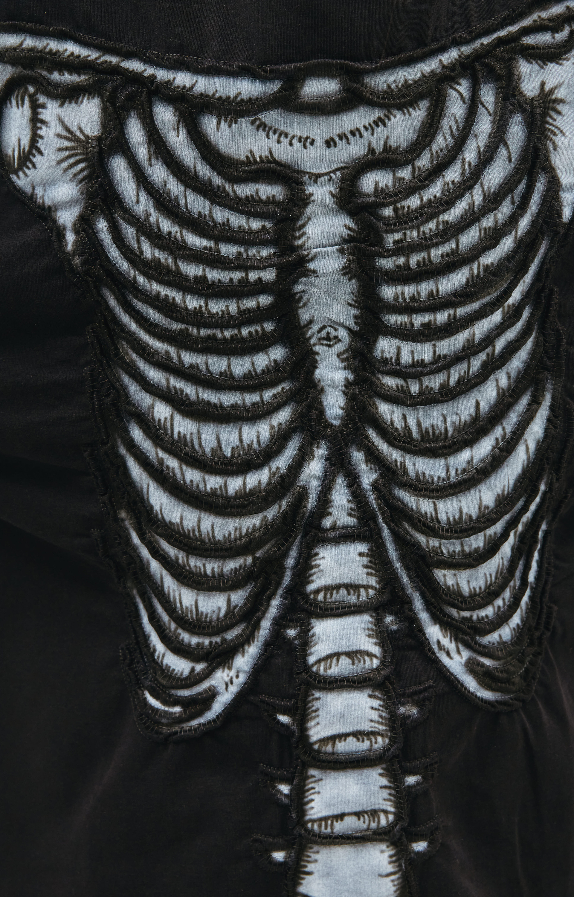 Doublet Лонгслив с вышивкой в виде скелета