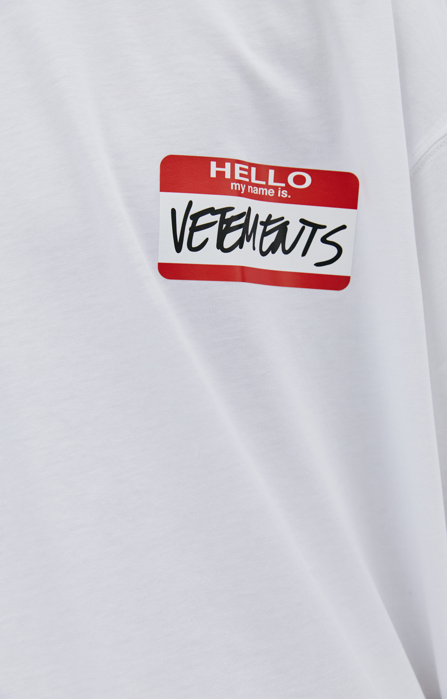 VETEMENTS Белая футболка с патчем