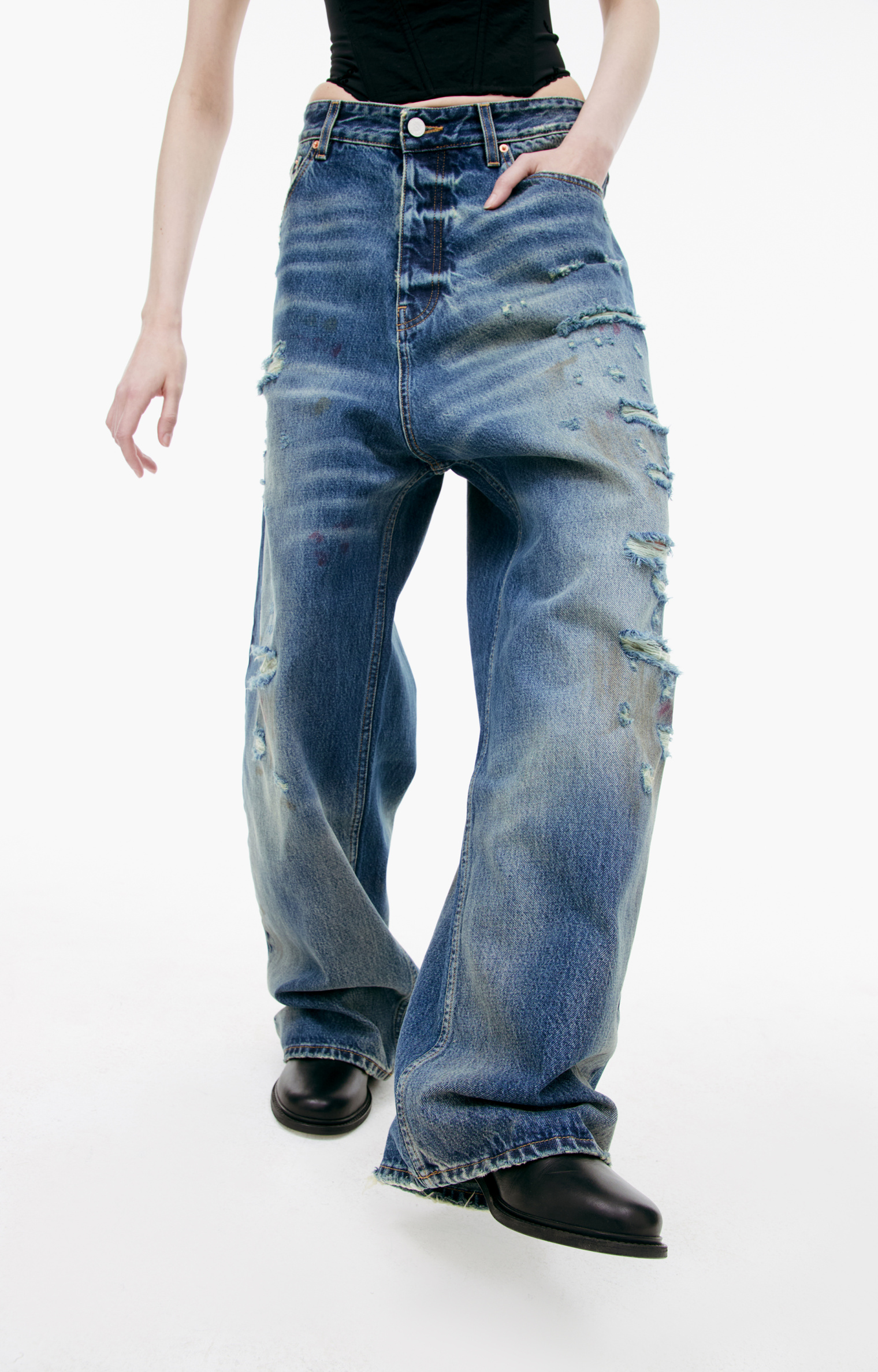 VETEMENTS Рваные джинсы