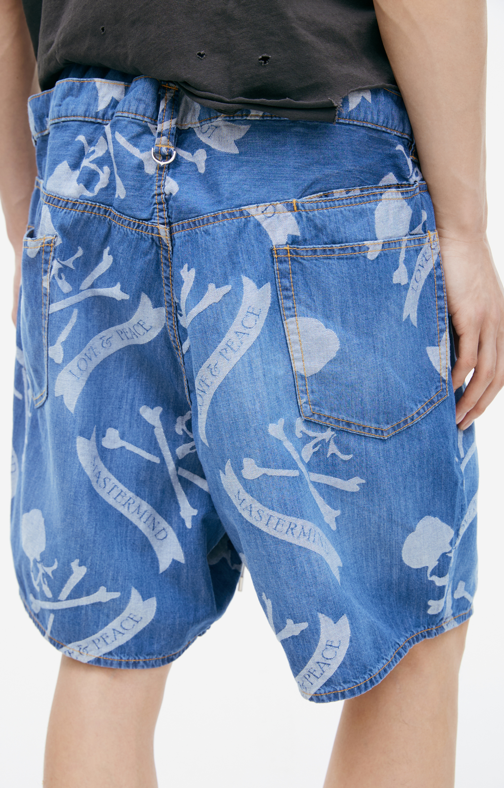Mastermind WORLD Джинсовые шорты с монопринтом