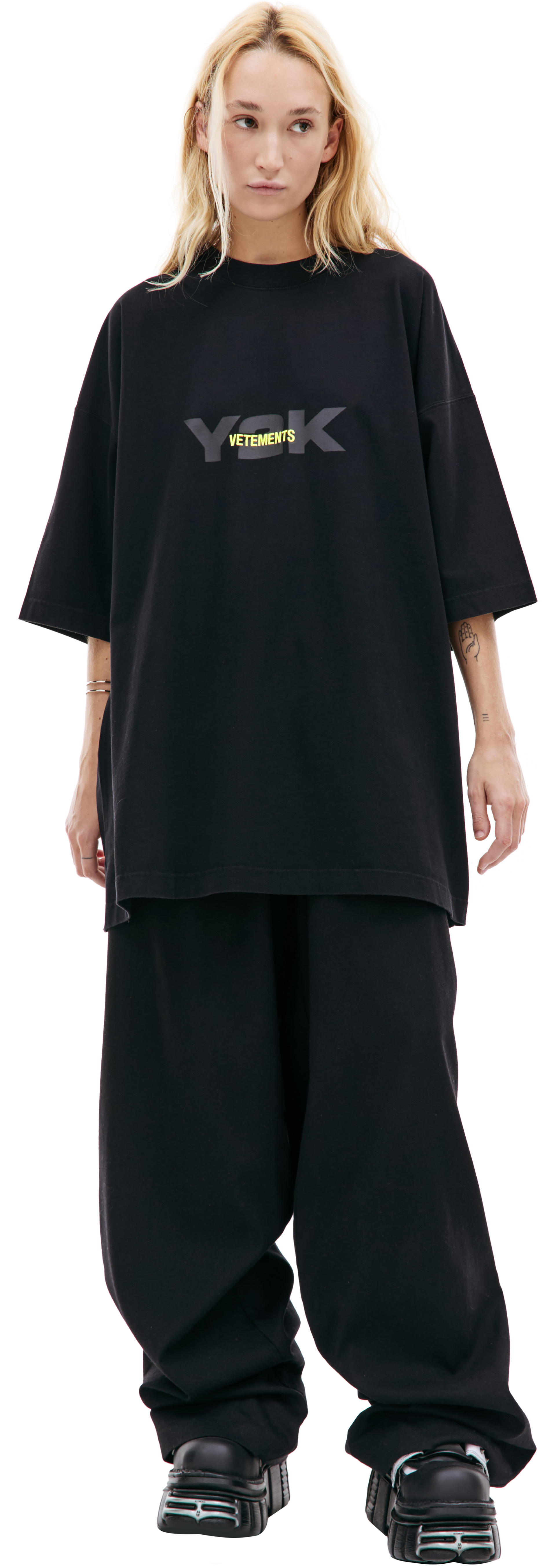 VETEMENTS Оверсайз футболка с принтом \'Y2K\'