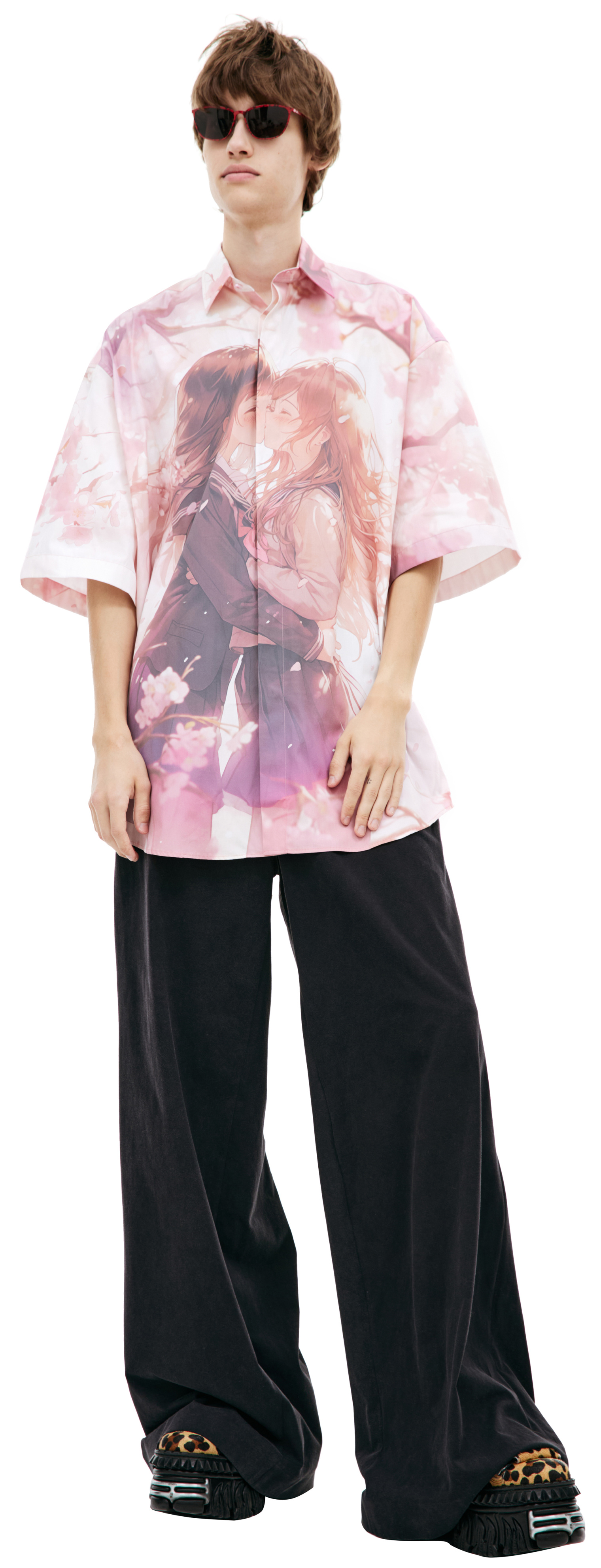 VETEMENTS Рубашка-UA65SH250P кор рукав, принт аниме девочки, розовая