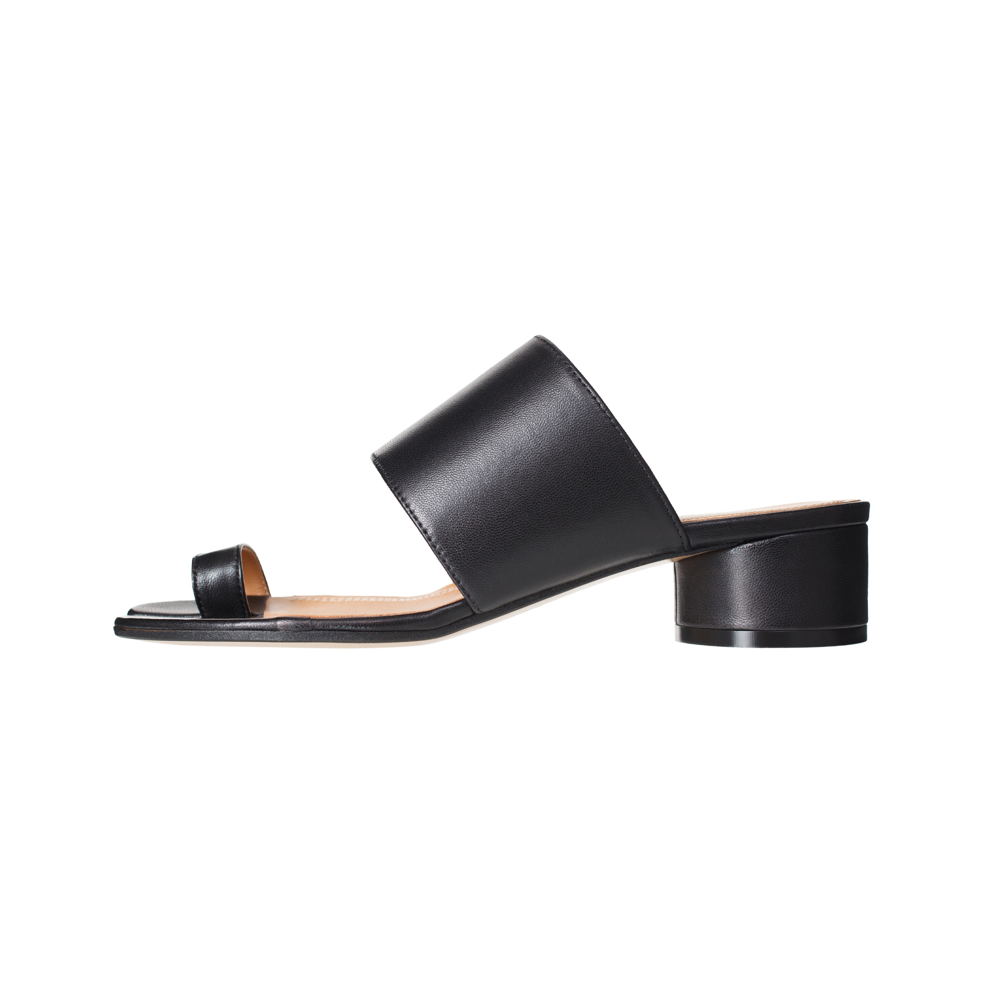 Maison Margiela Черные кожаные мюли Tabi