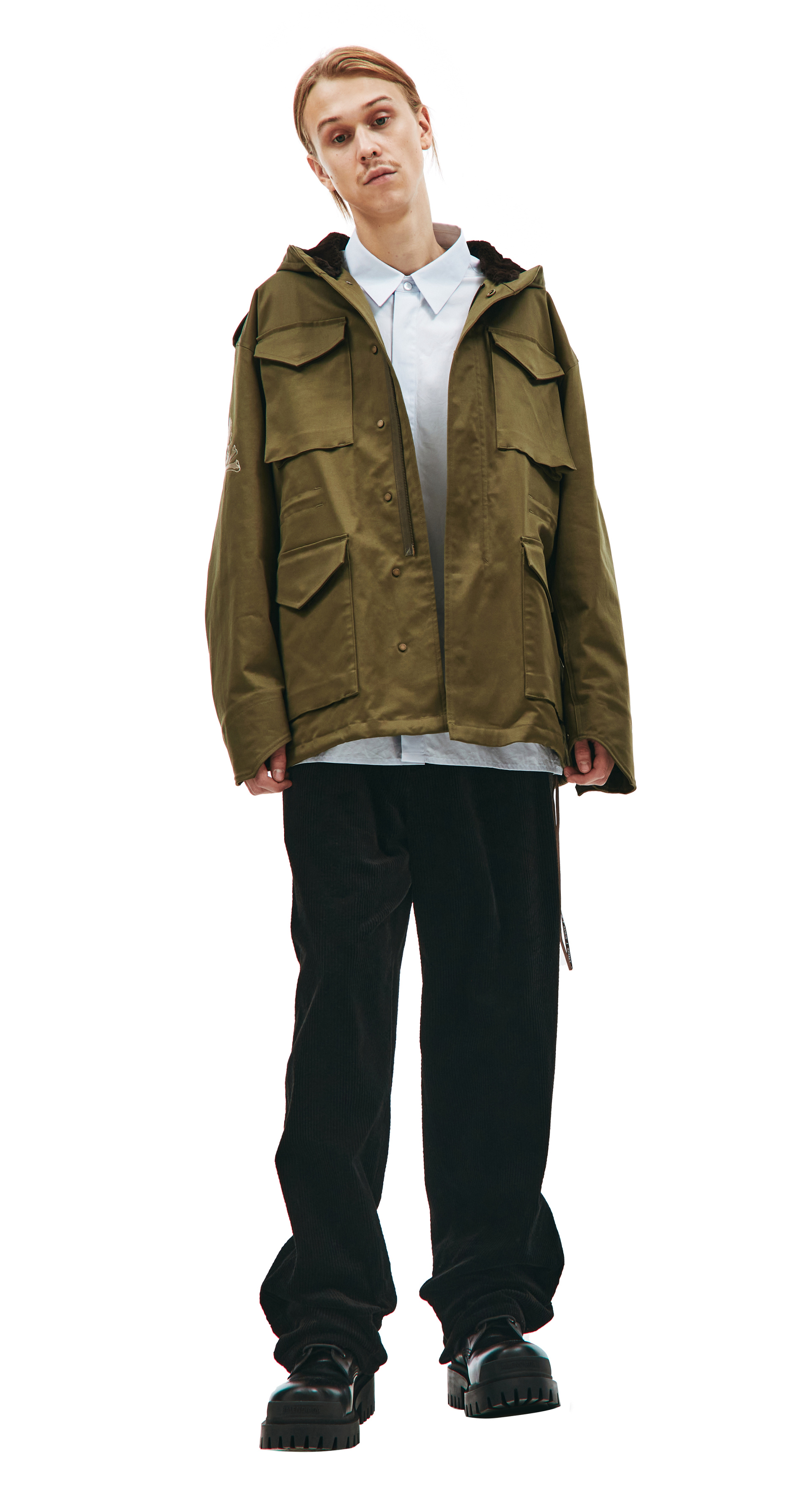 Mastermind WORLD Зеленая куртка с карамнами и логотипом