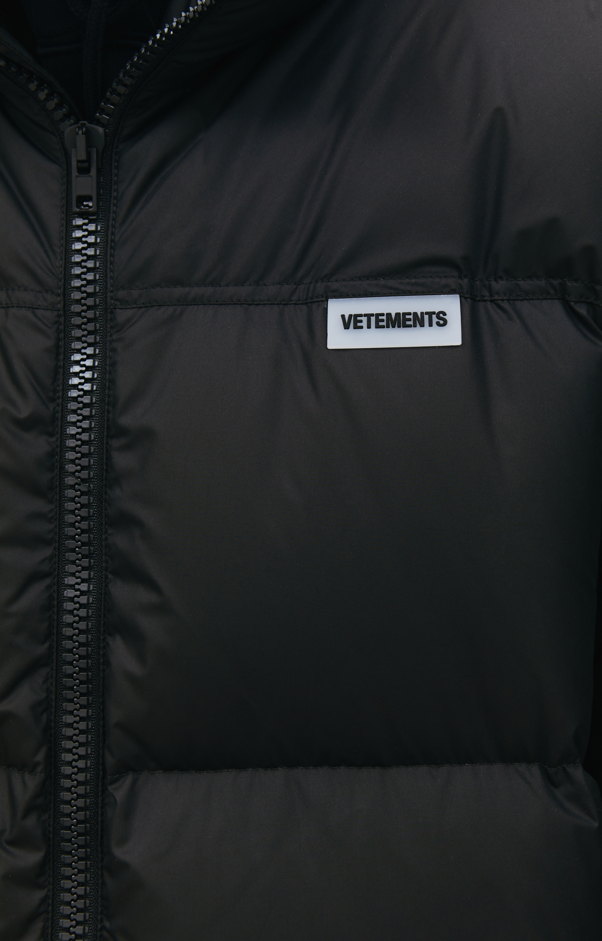 VETEMENTS Длинный пуховик-трансформер