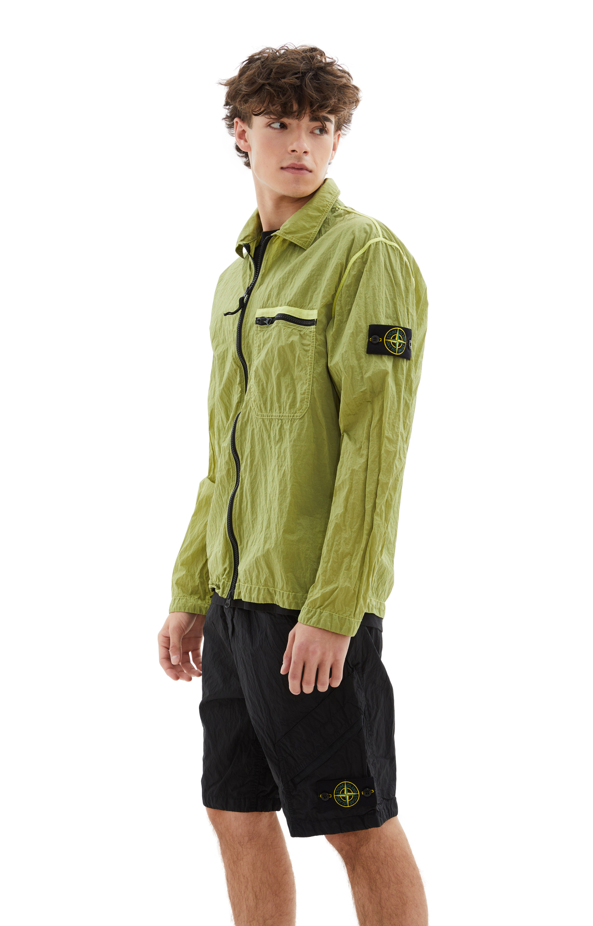 Stone Island Зеленая куртка с патчем