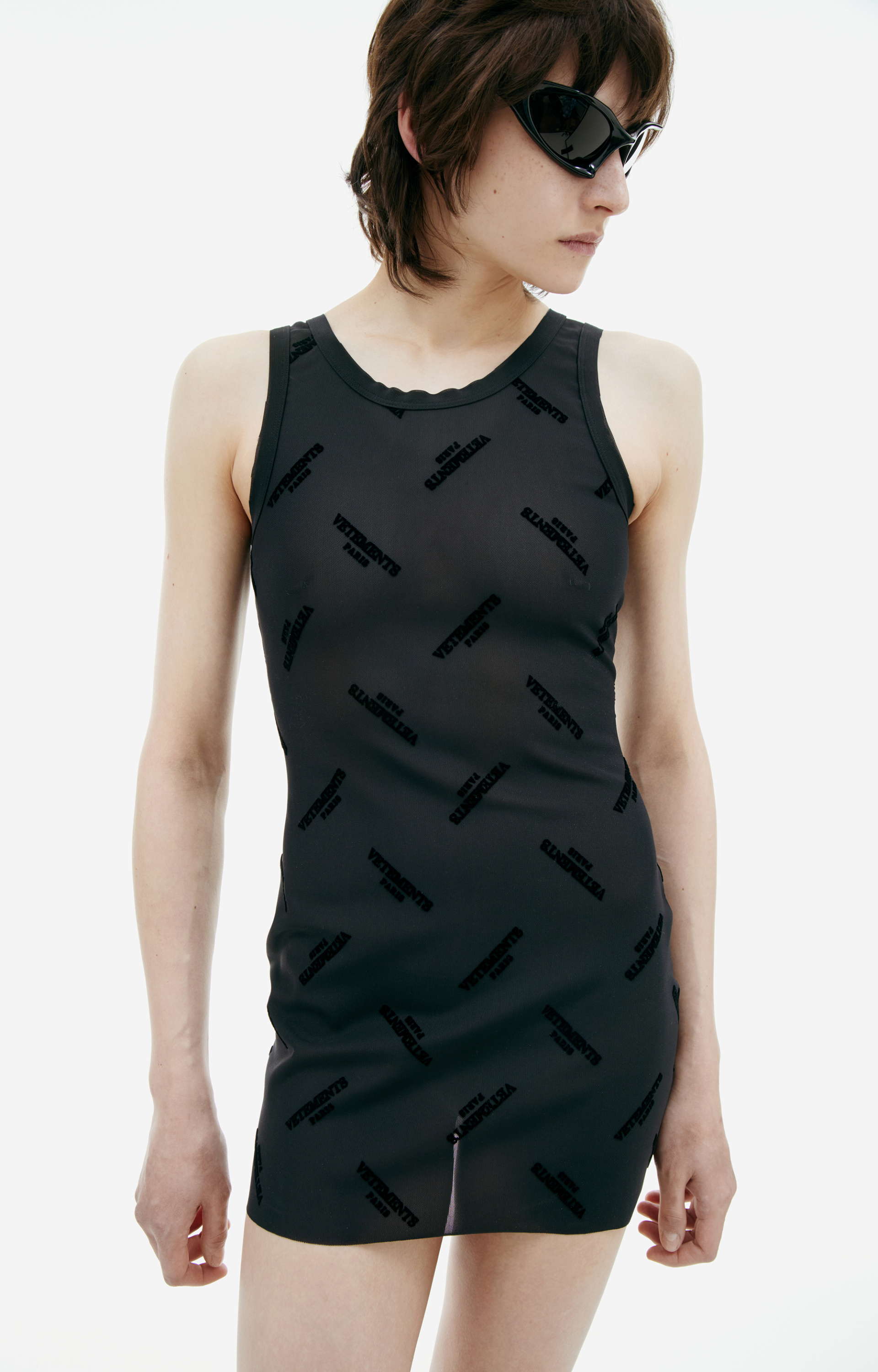 VETEMENTS Платье с монопринтом