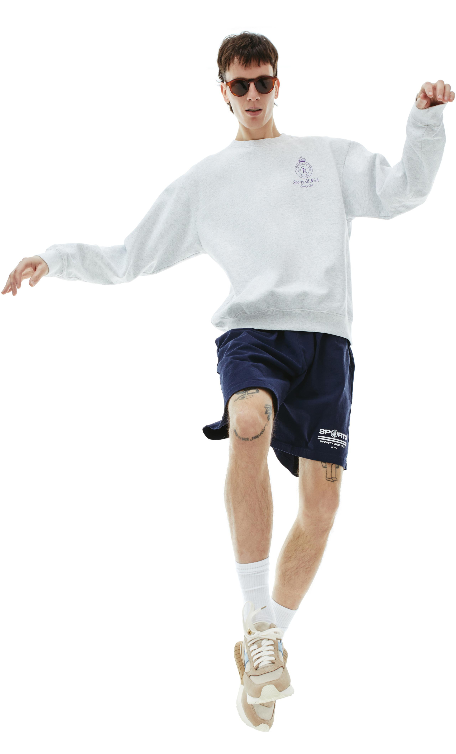 SPORTY & RICH Серый свитшот Country Club