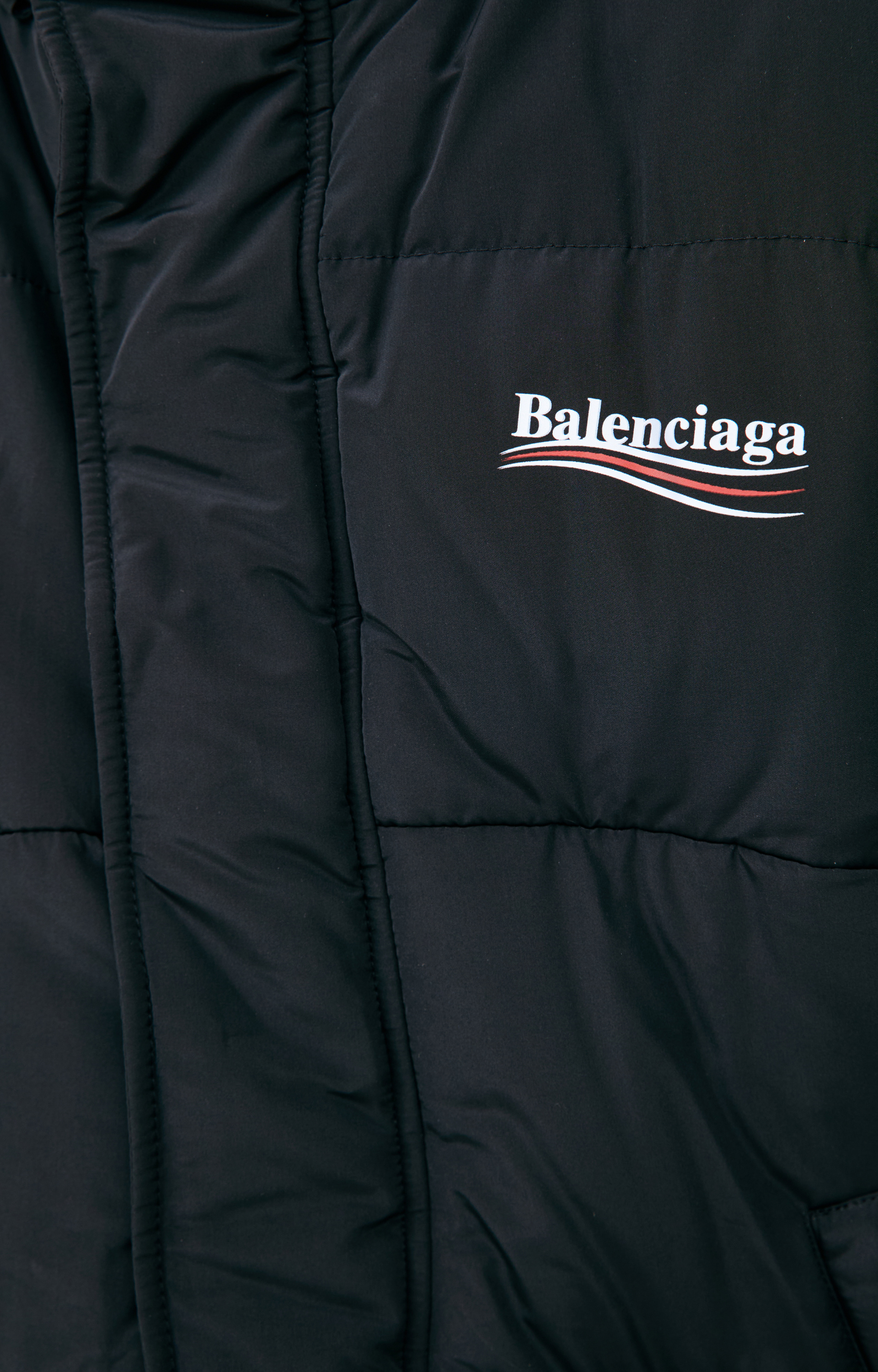 Balenciaga Оверсайз пуховик с логотипом
