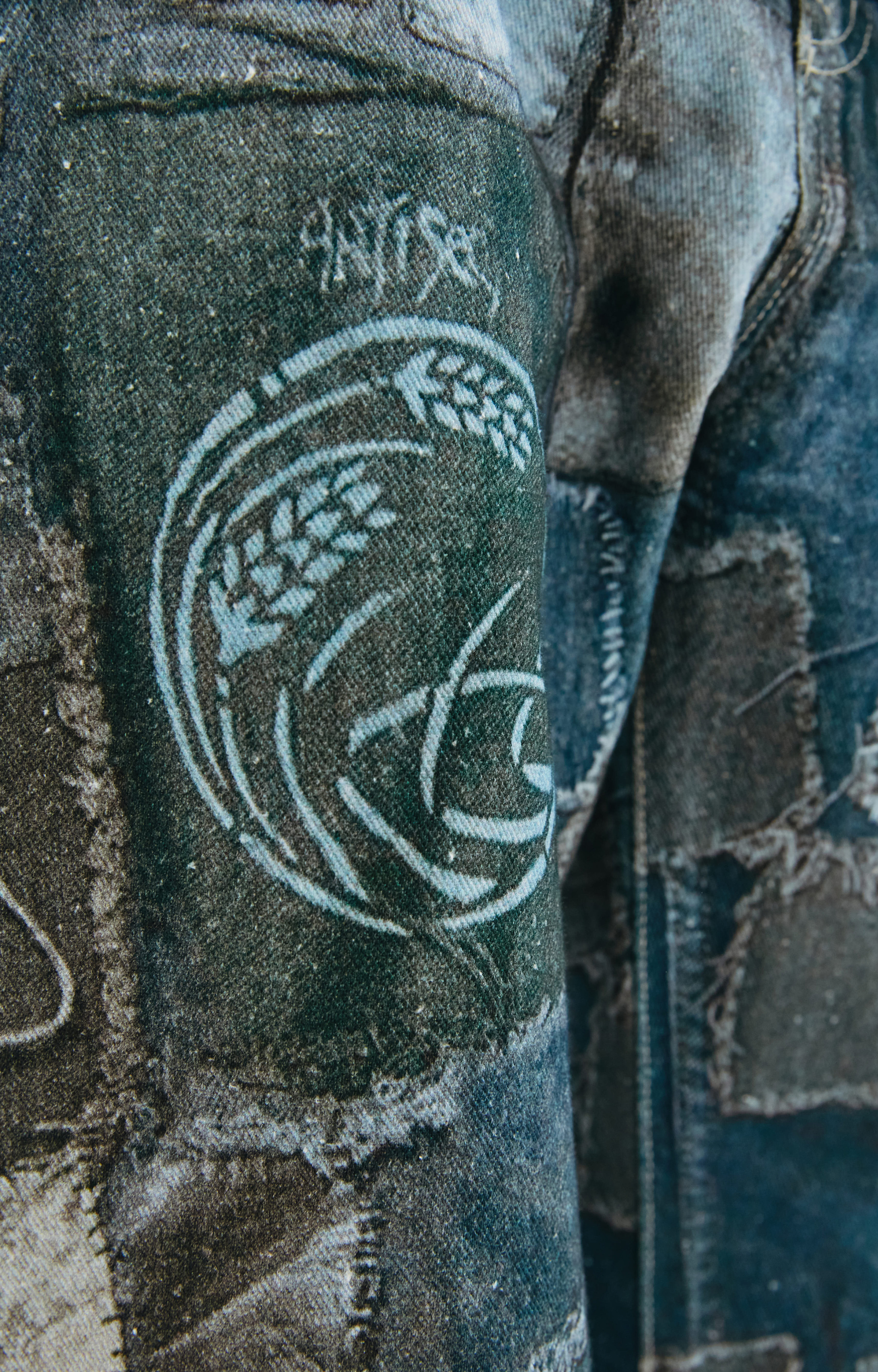 Doublet Прямые джинсы с фотопринтом