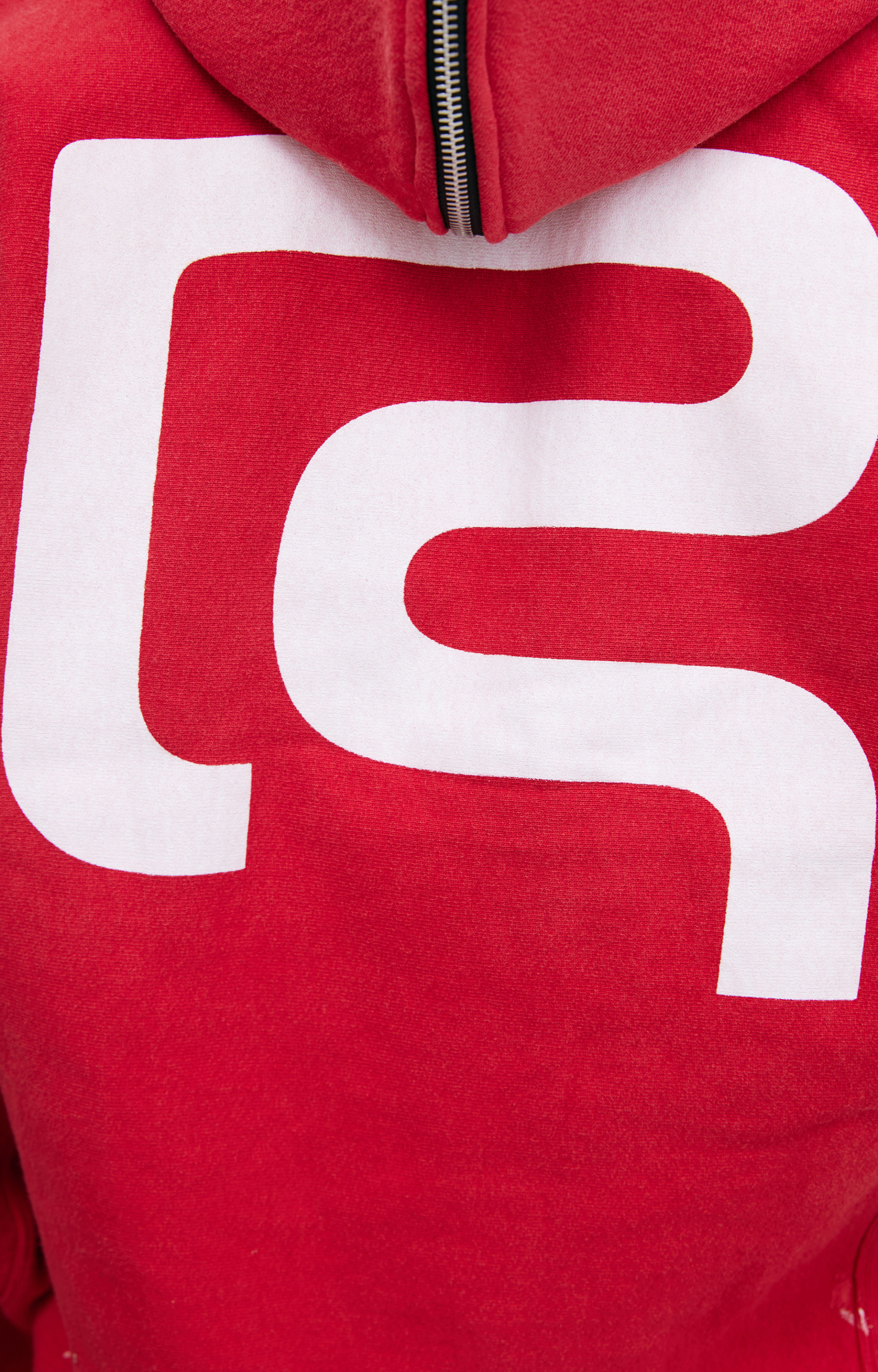 RRR123 Красное худи на молнии