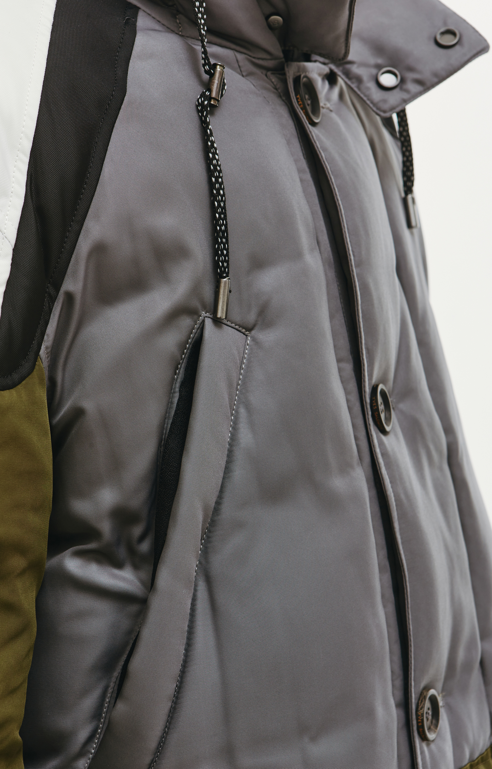 Yves Salomon Пуховая парка с отделкой из овчины