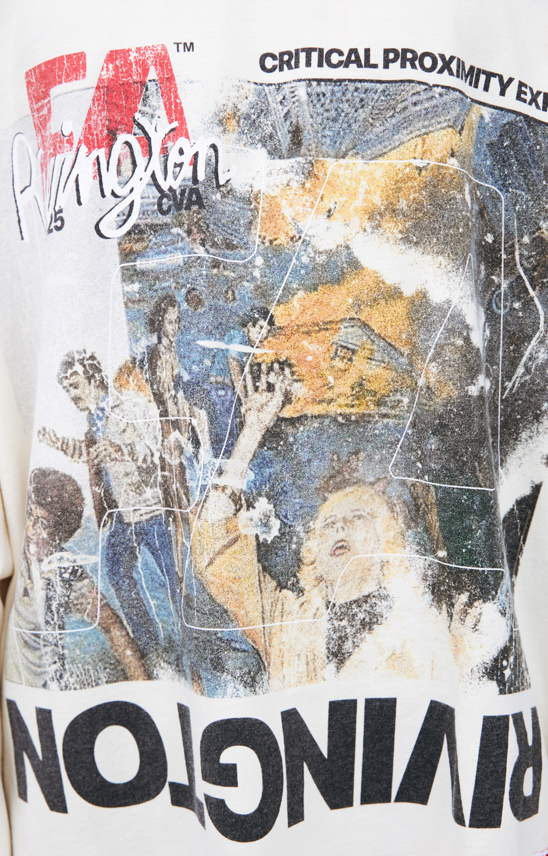 RRR123 Белый лонгслив с принтом