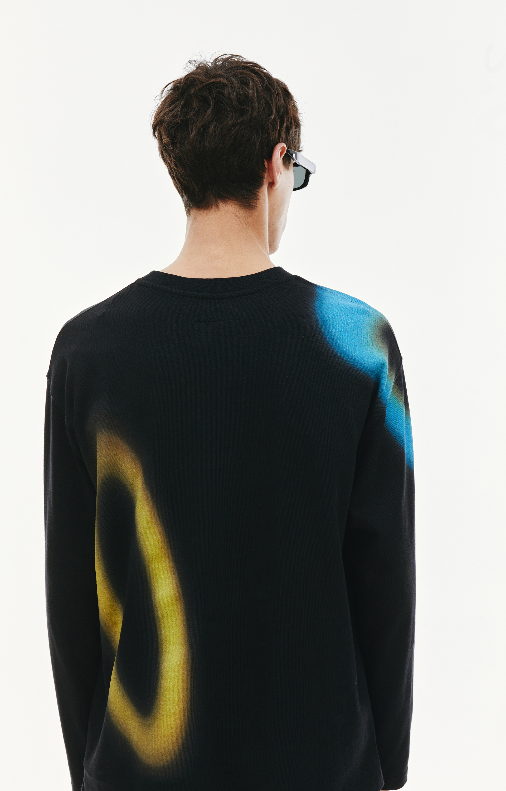 A-COLD-WALL* Лонгслив с градиентным принтом