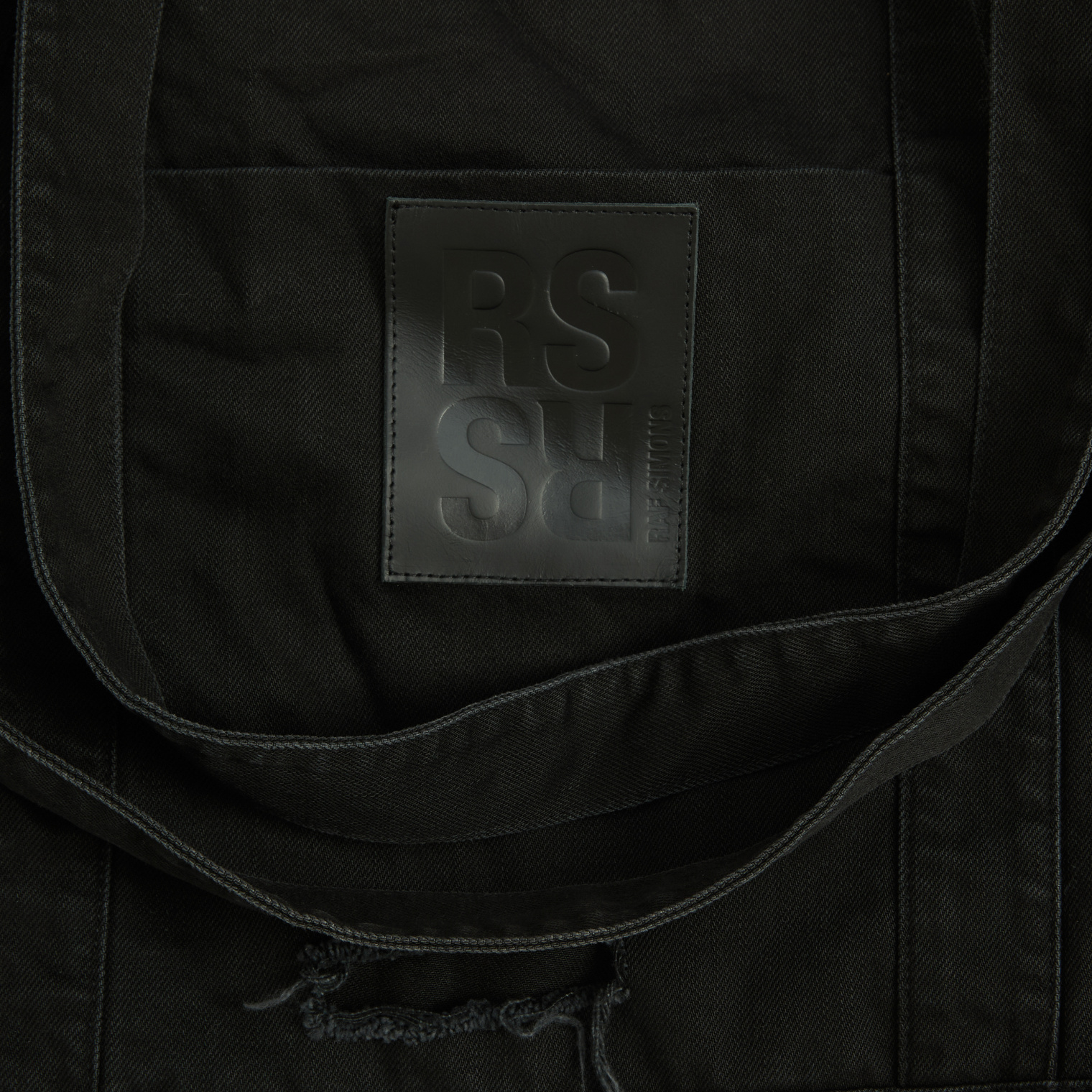 Raf Simons Рваная сумка шоппер с логотипом