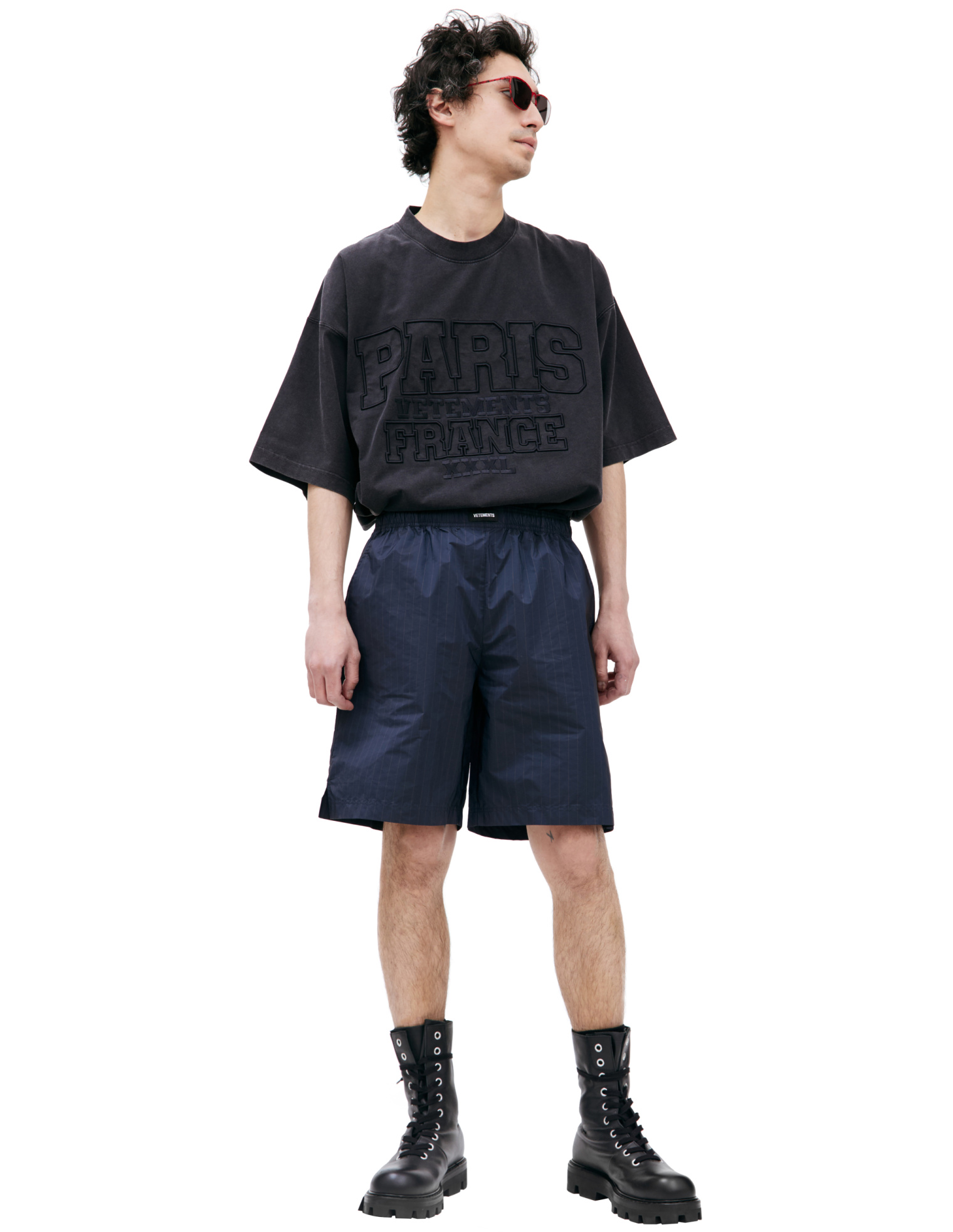 VETEMENTS Шорты в полоску с логотипом