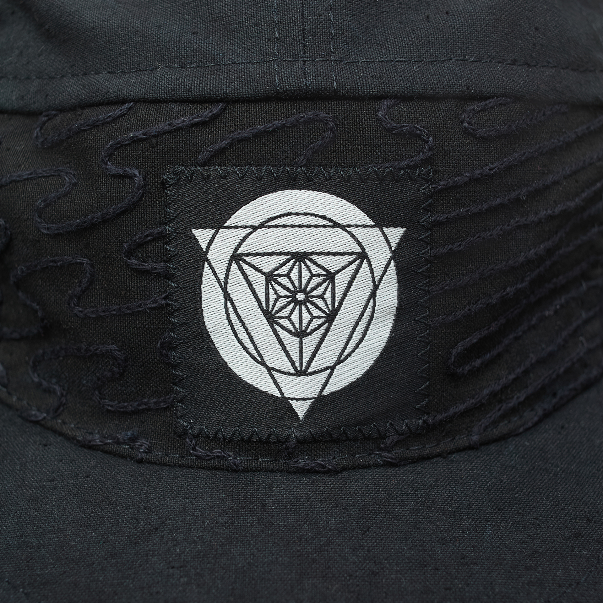 PLANIMETRY Черная кепка с патчем