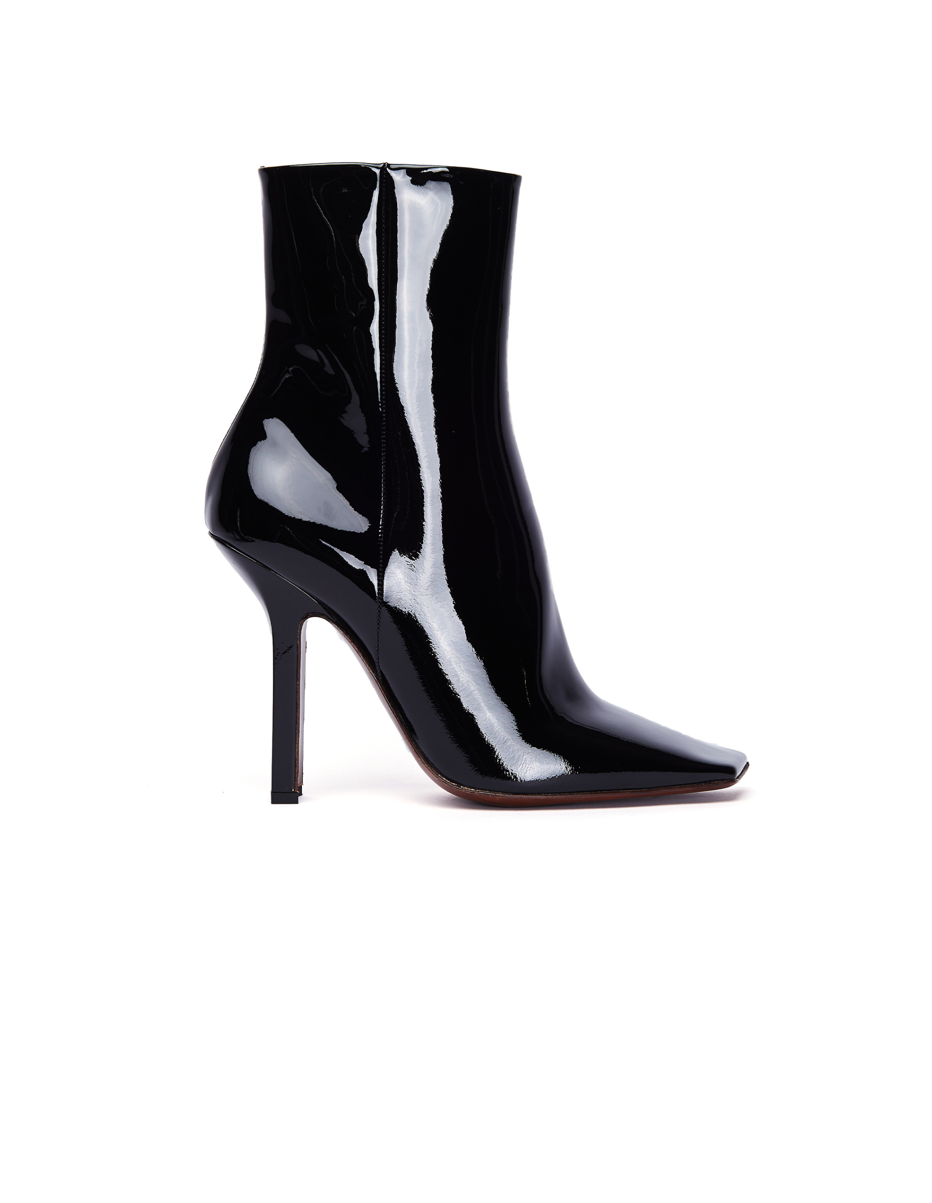 VETEMENTS Ботильоны Boomerang из лакированной кожи