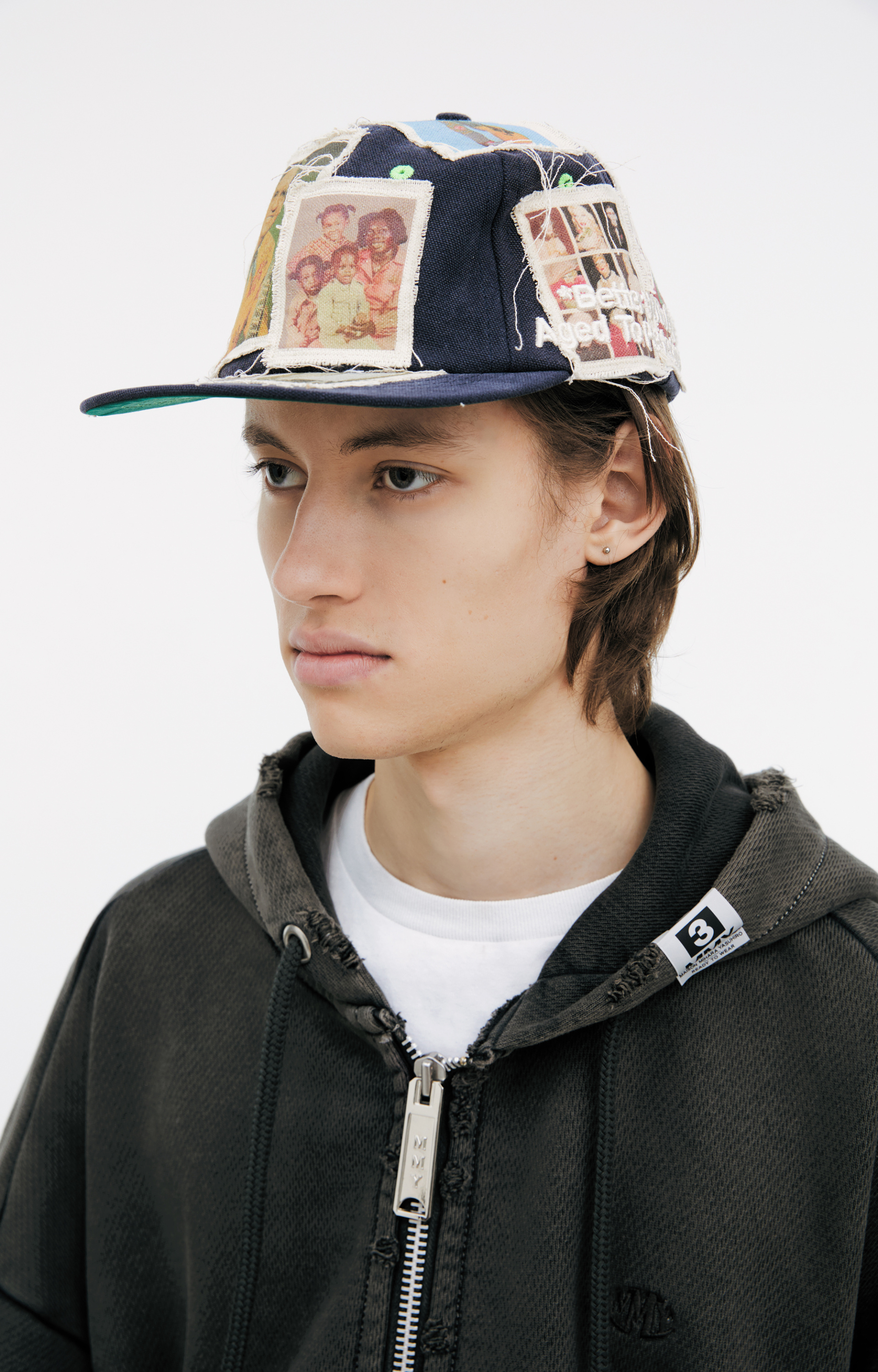 BETTER WITH AGE Темно-синяя кепка с патчами