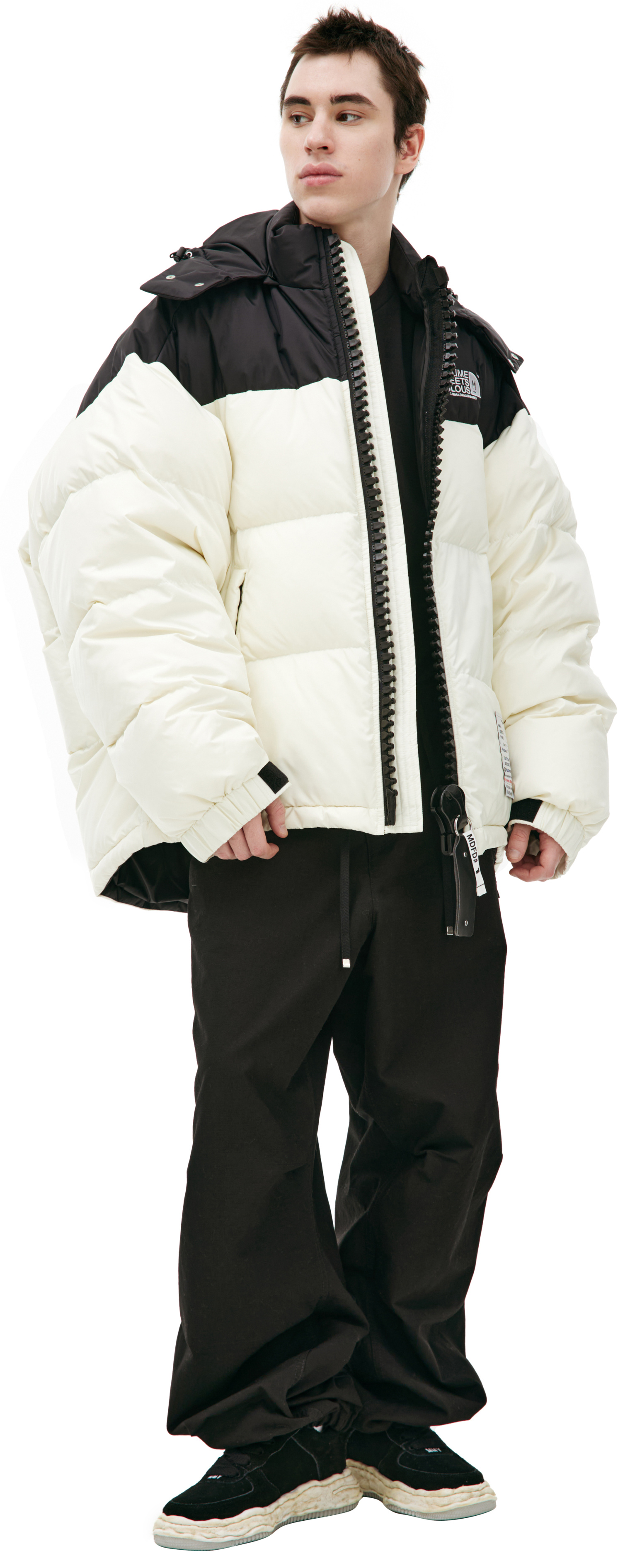 Maison Mihara Yasuhiro Пуховик с капюшоном