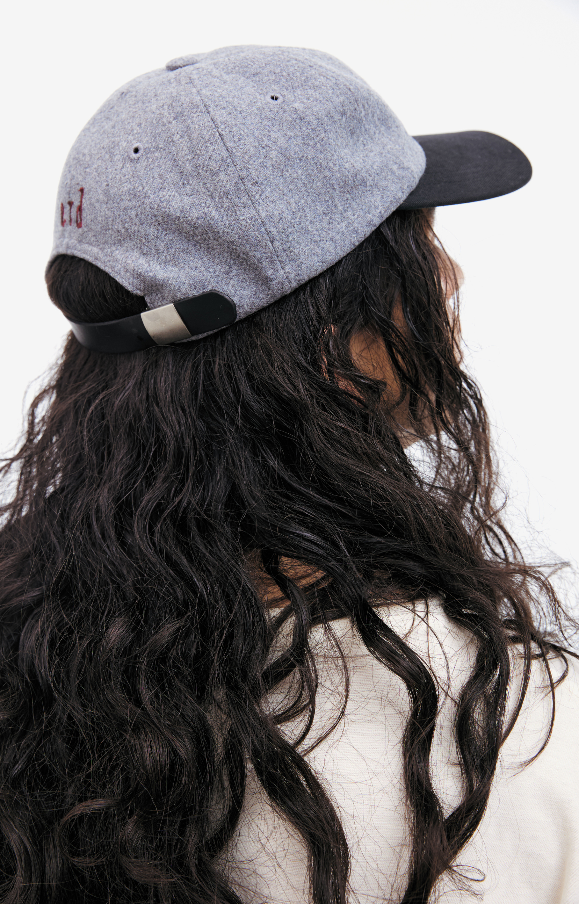 Enfants Riches Déprimés Кепка с вышивкой