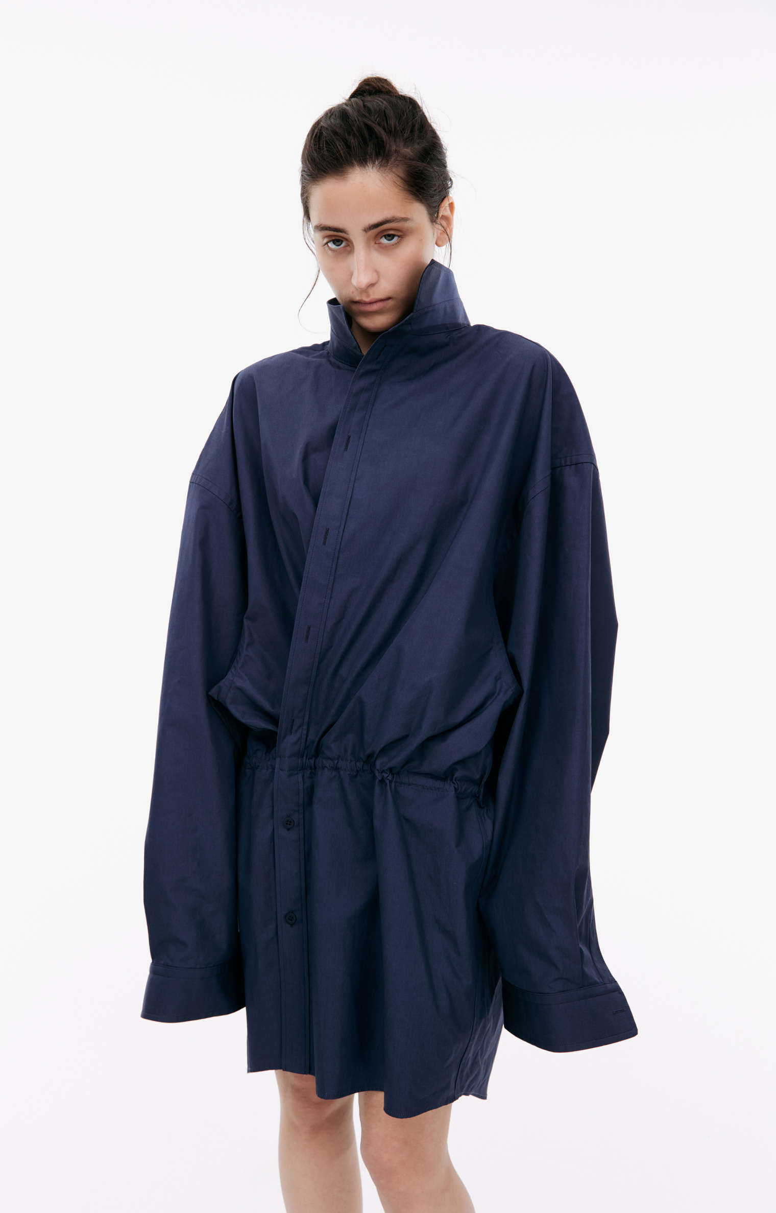 Balenciaga Платье-814136/TRM17/4530 из рубашки, резинка на поясе. темно-синее