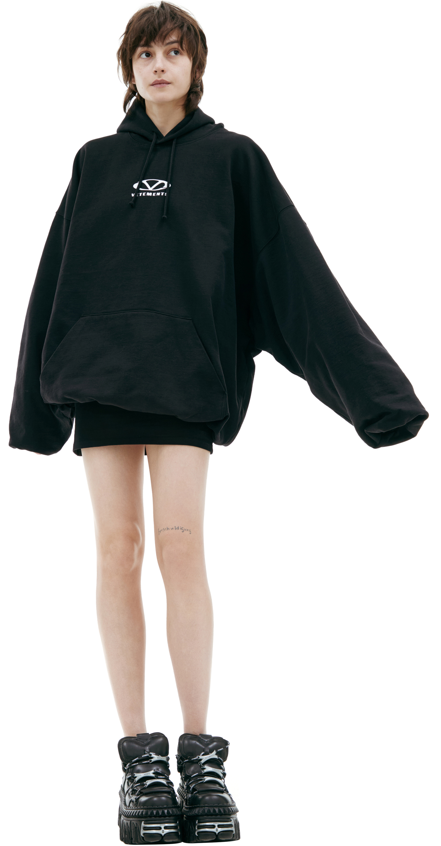 VETEMENTS Черное худи с логотипом