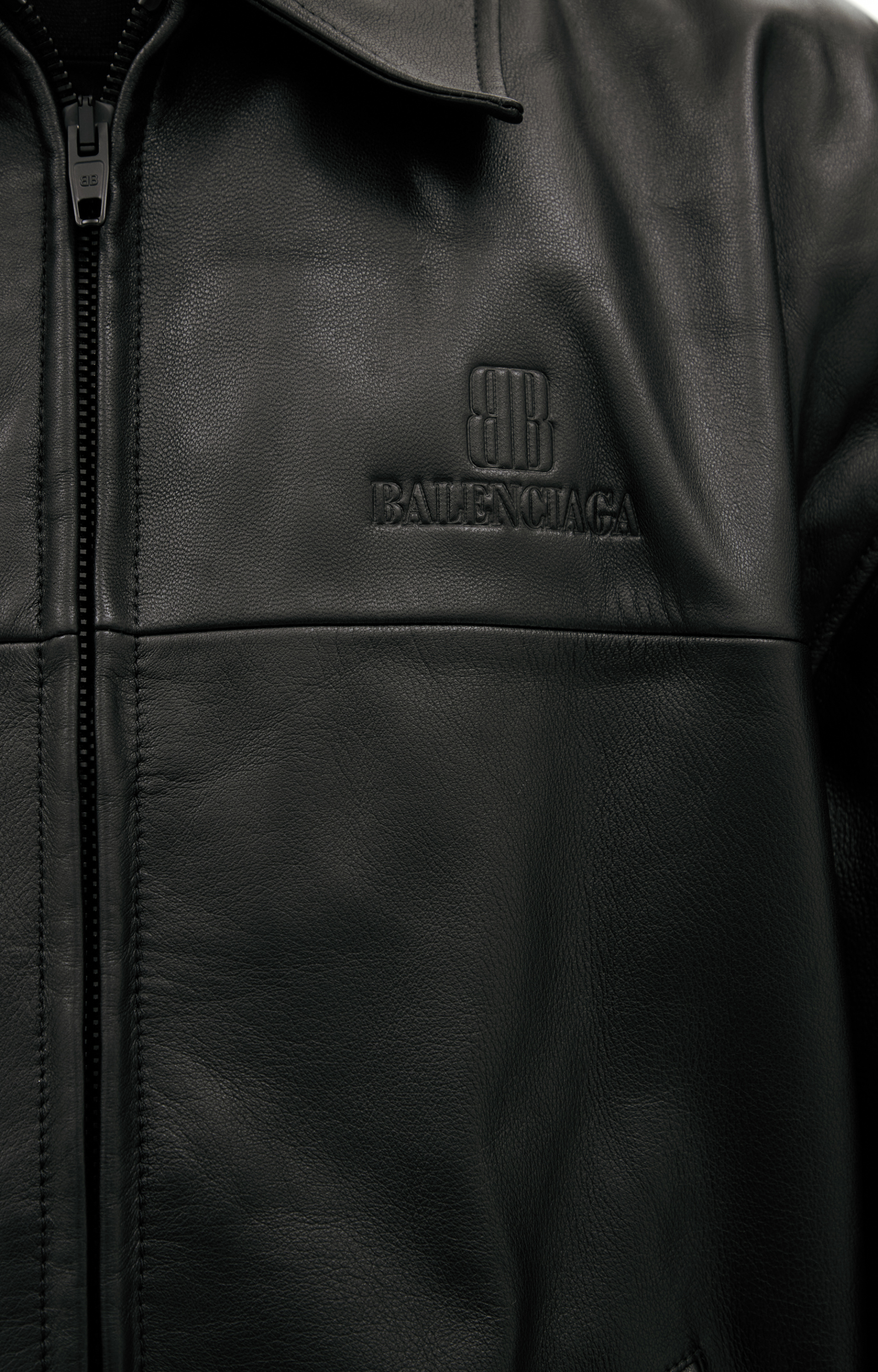 Balenciaga Черная куртка из кожи